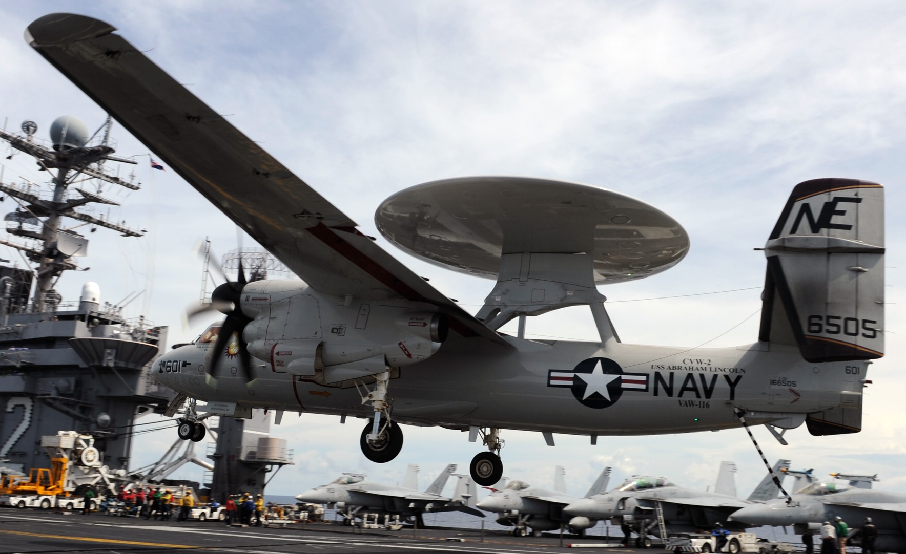 vaw-116 sun kings carrier airborne early warning squadron cvw-2 cvn-72 uss abraham lincoln 2010 130