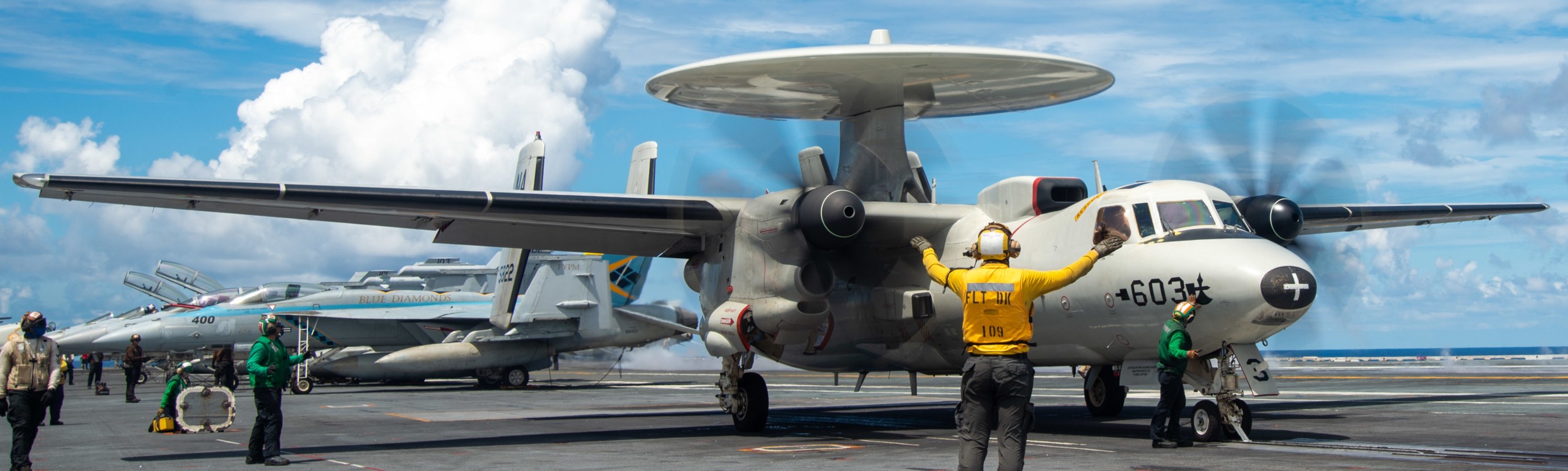 vaw-116 sun kings airborne command control squadron e-2c hawkeye cvw-17 cvn-68 uss nimitz 155