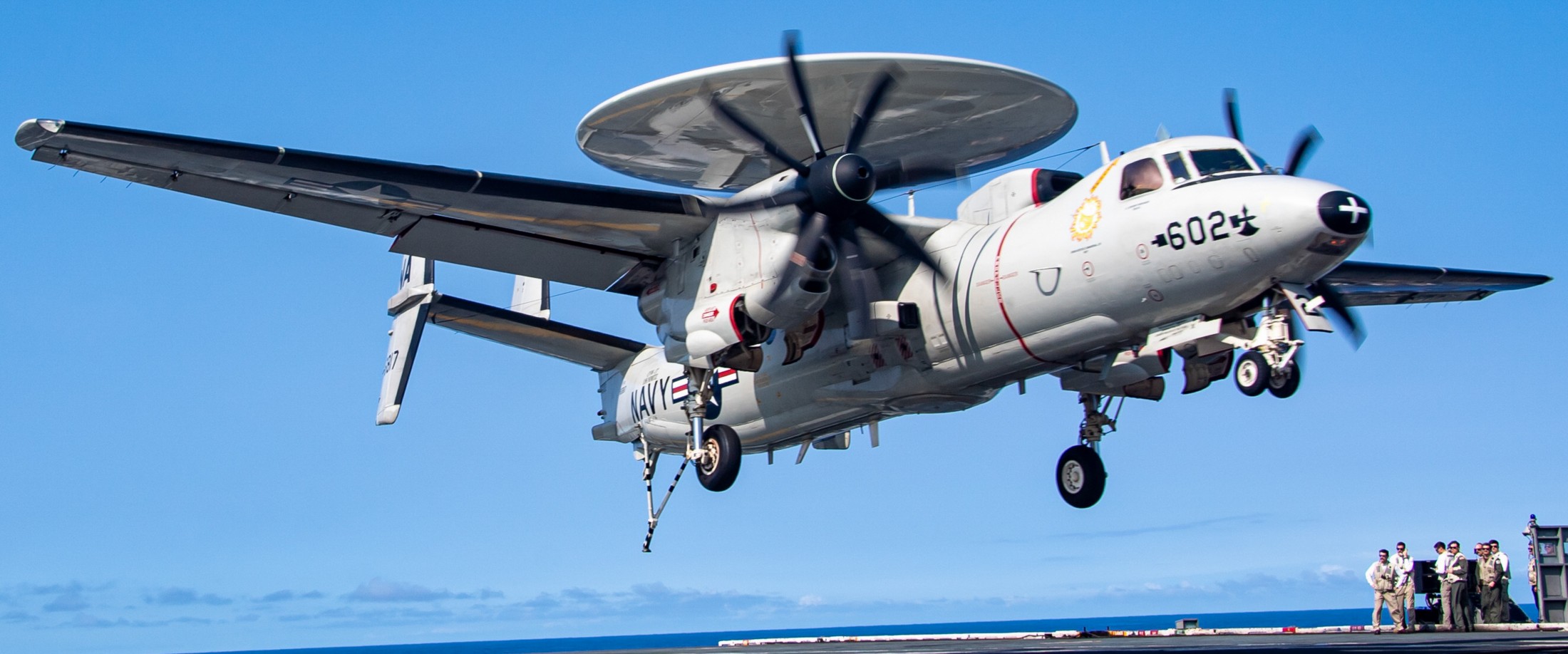 vaw-116 sun kings airborne command control squadron e-2c hawkeye cvw-17 cvn-68 uss nimitz 157