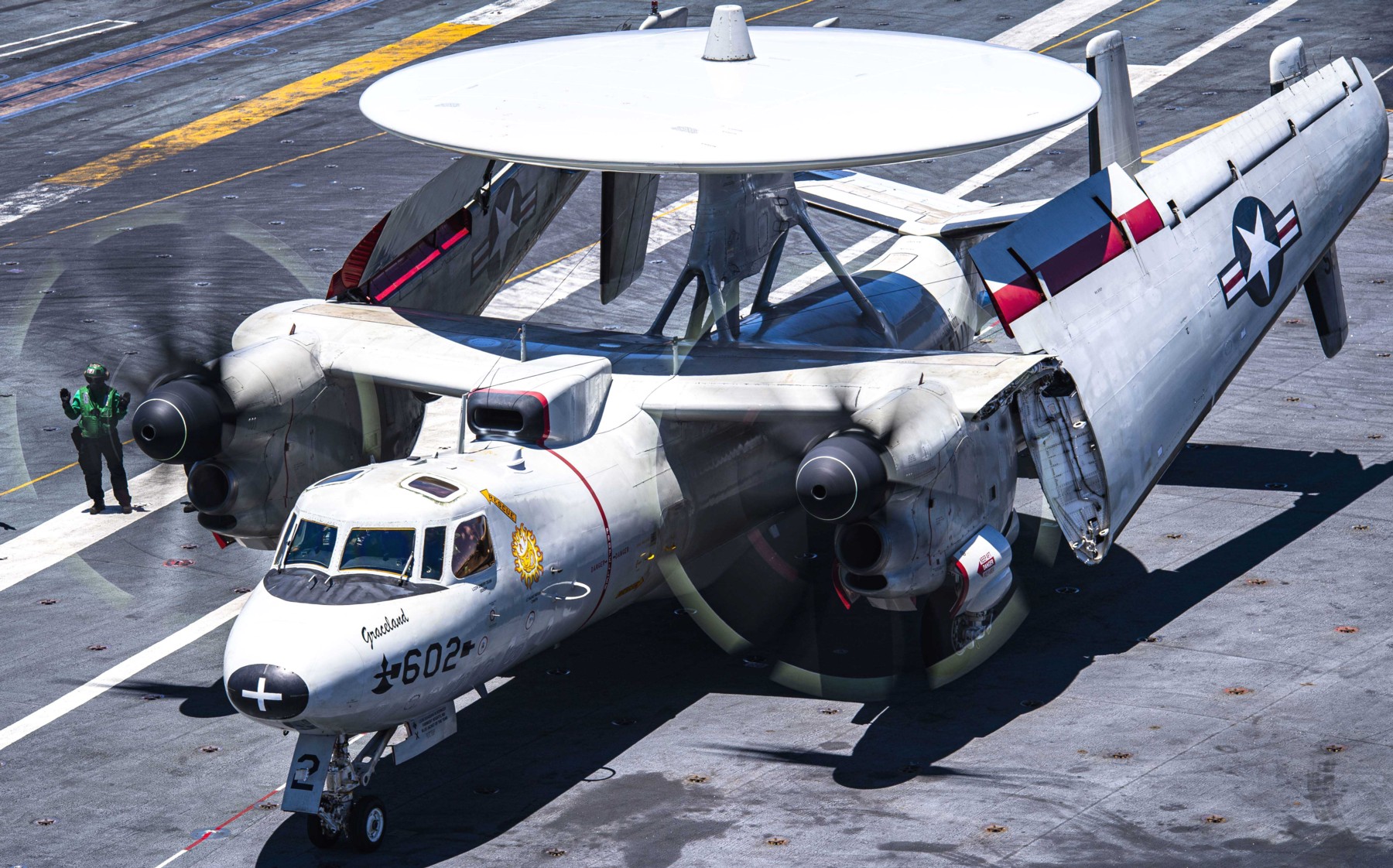 vaw-116 sun kings airborne command control squadron e-2c hawkeye cvw-17 cvn-68 uss nimitz 170