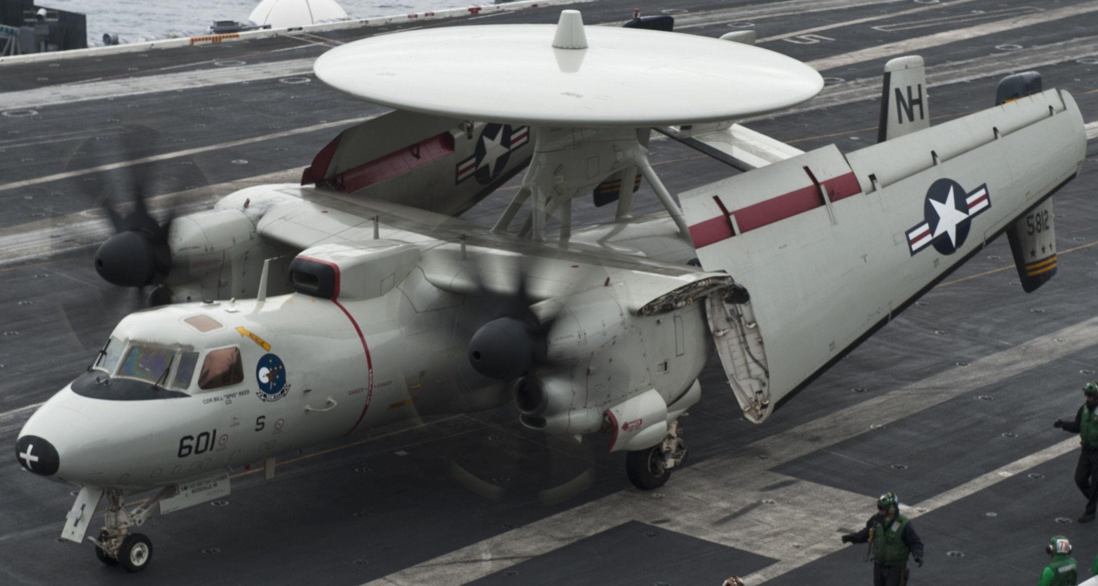 vaw-117 wallbangers carrier airborne early warning squadron navy e-2c hawkeye cvw-11 uss nimitz cvn-68 184