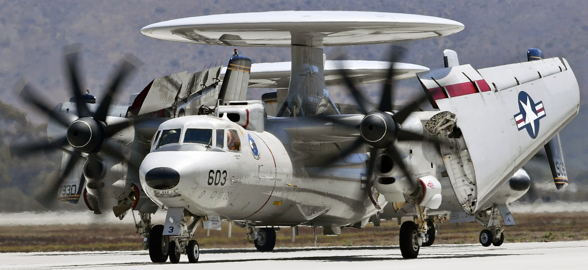 vaw-117 wallbangers airborne command control squadron e-2d advanced hawkeye nas point mugu ventura county california 201