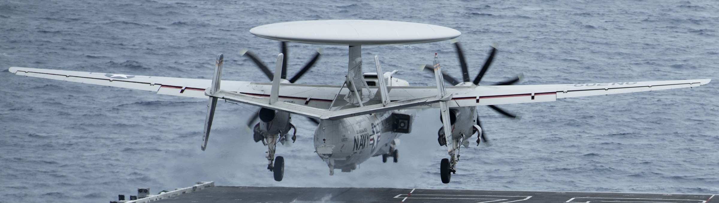 vaw-117 wallbangers airborne command control squadron e-2d advanced hawkeye cvw-9 cvn-72 uss abraham lincoln 209