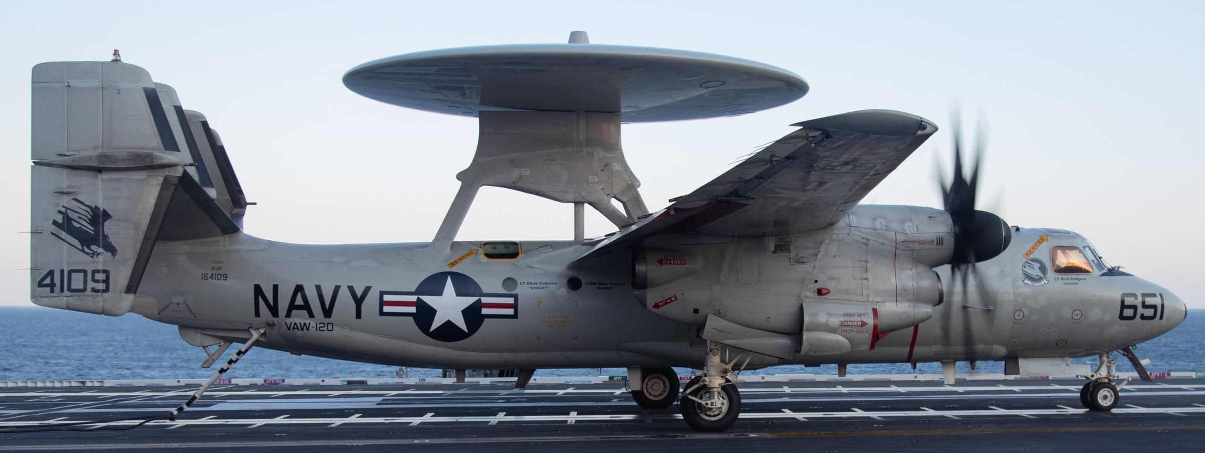 vaw-120 greyhawks airborne command control squadron e-2c hawkeye uss gerald r. ford 146