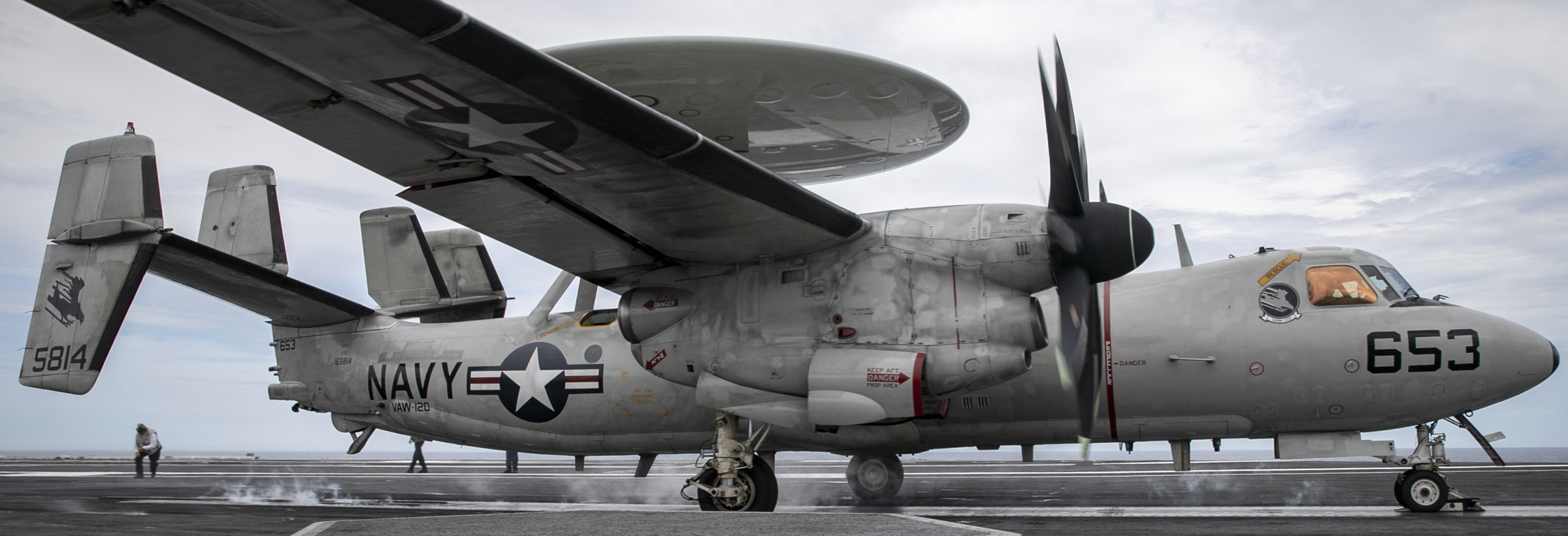 vaw-120 greyhawks airborne command control squadron e-2c hawkeye cvn-77 uss george h. w. bush 151