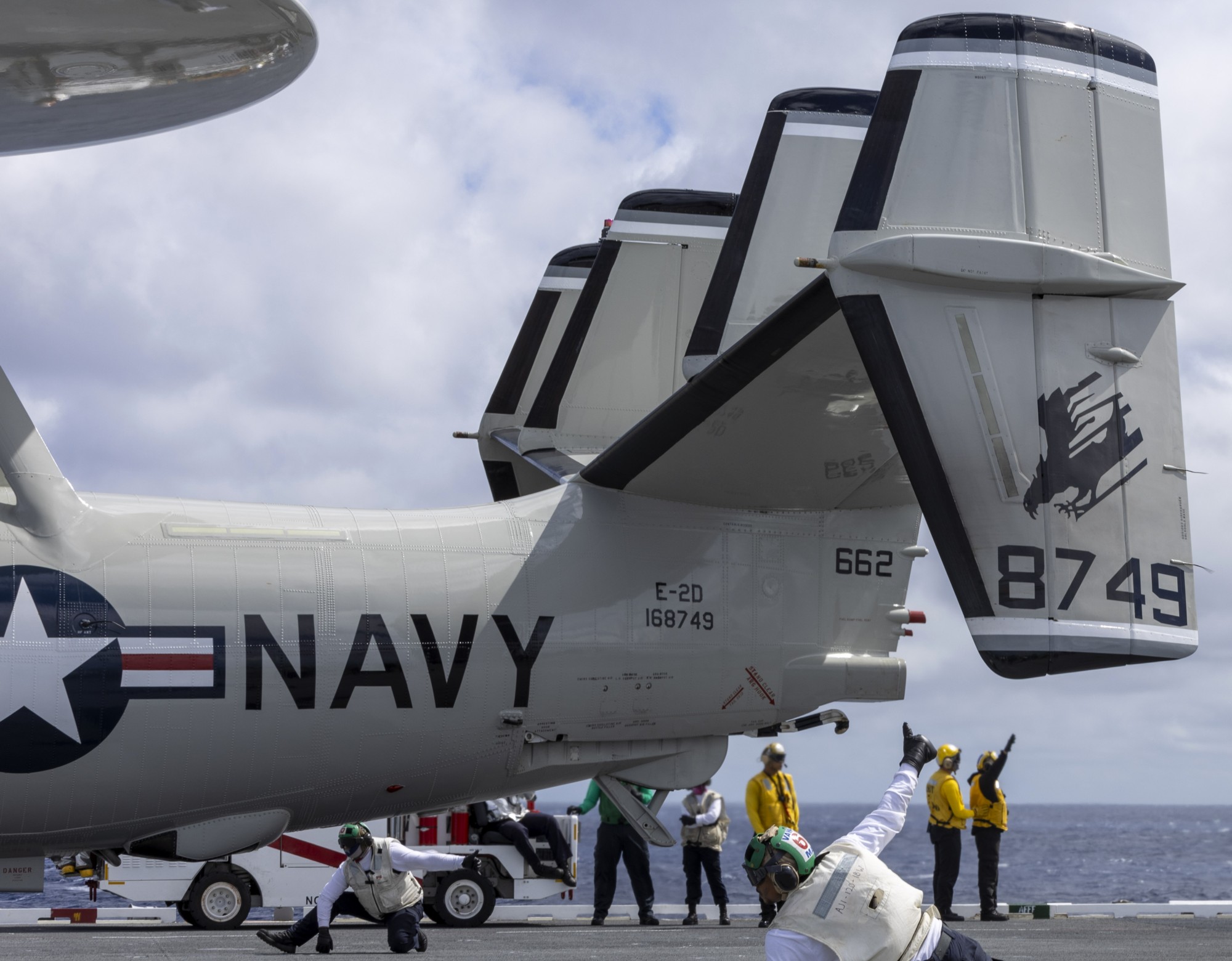 vaw-120 greyhawks airborne command control squadron e-2d advanced hawkeye uss gerald r. ford 2024 158