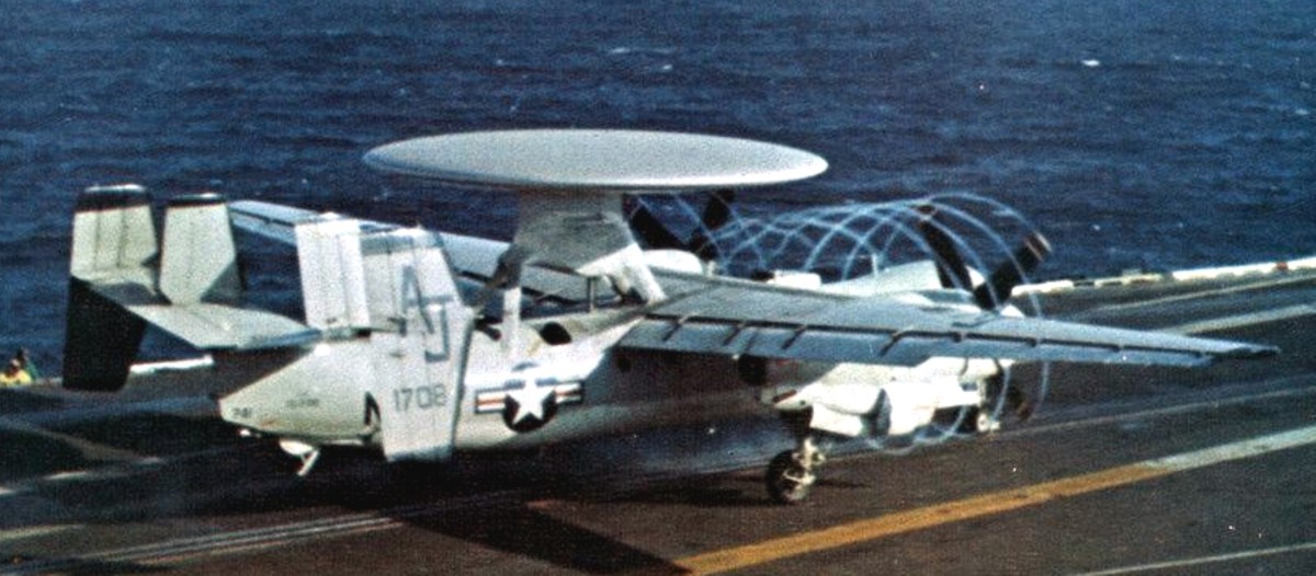 vaw-124 bear aces carrier airborne early warning squadron e-2b hawkeye cv-66 uss america 1972 14