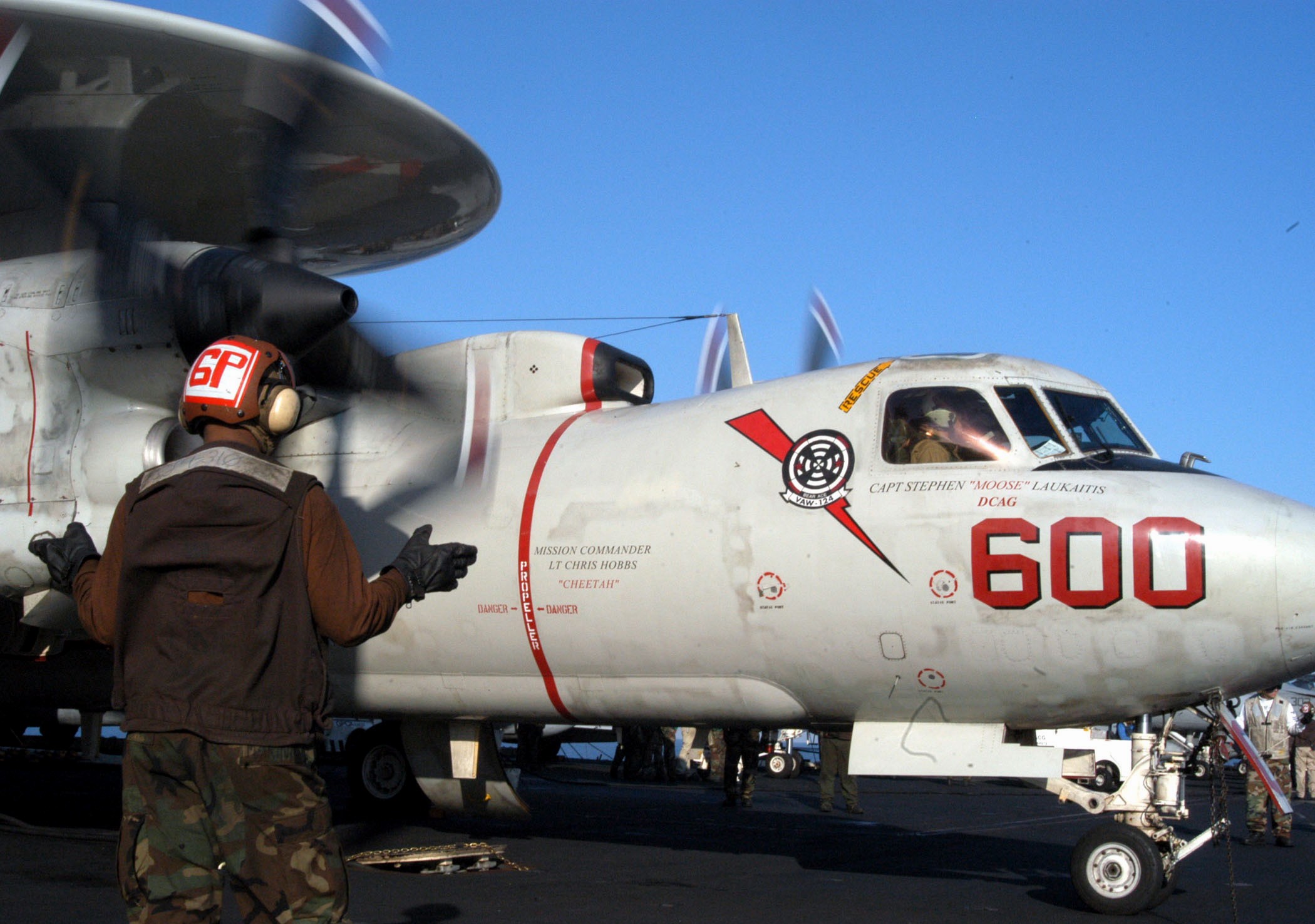 vaw-124 bear aces airborne command control squadron e-2c hawkeye cvn-71 uss theodore roosevelt cvw-8 22