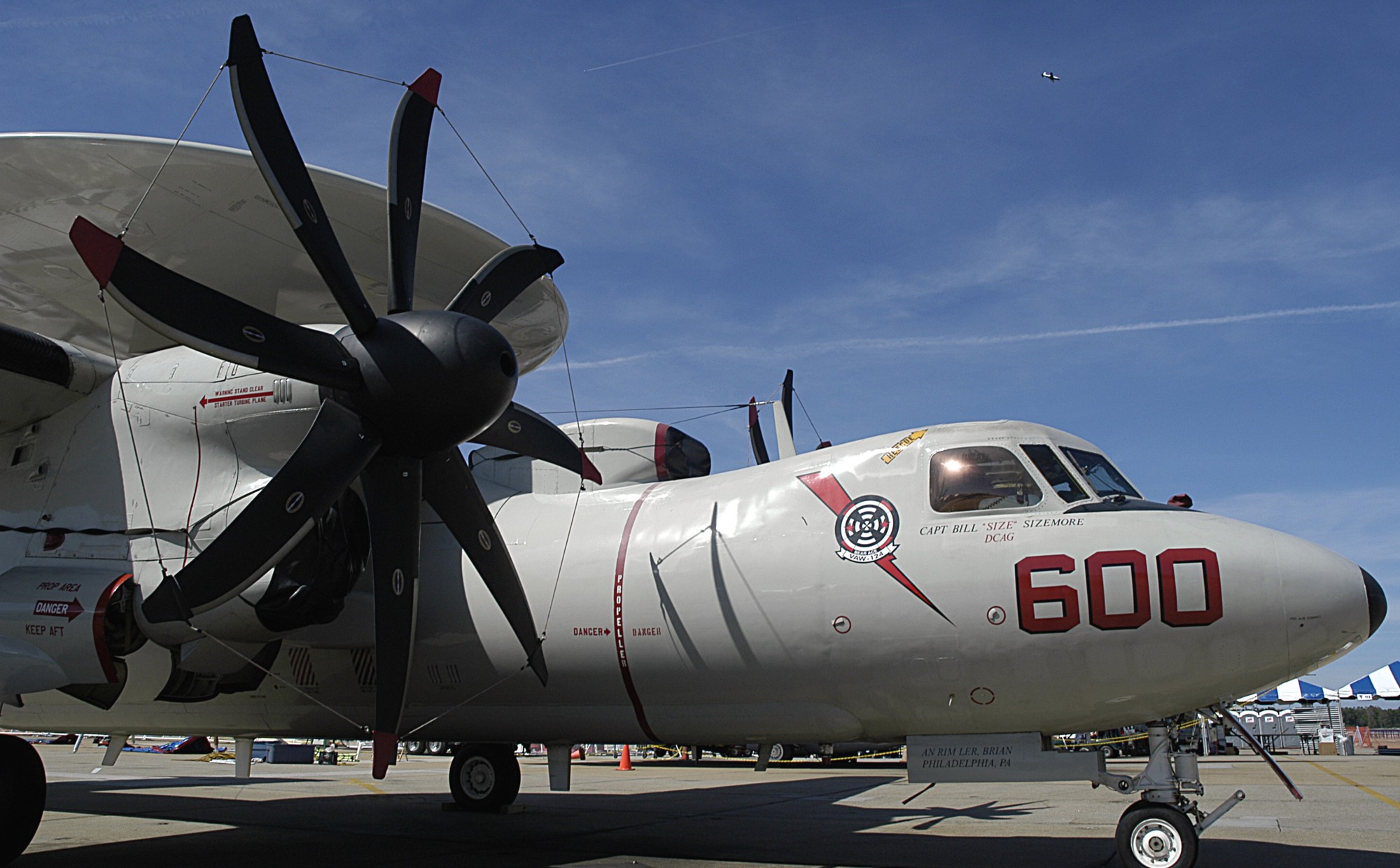 vaw-124 bear aces airborne command control squadron e-2c hawkeye nas oceana air show 2004 24