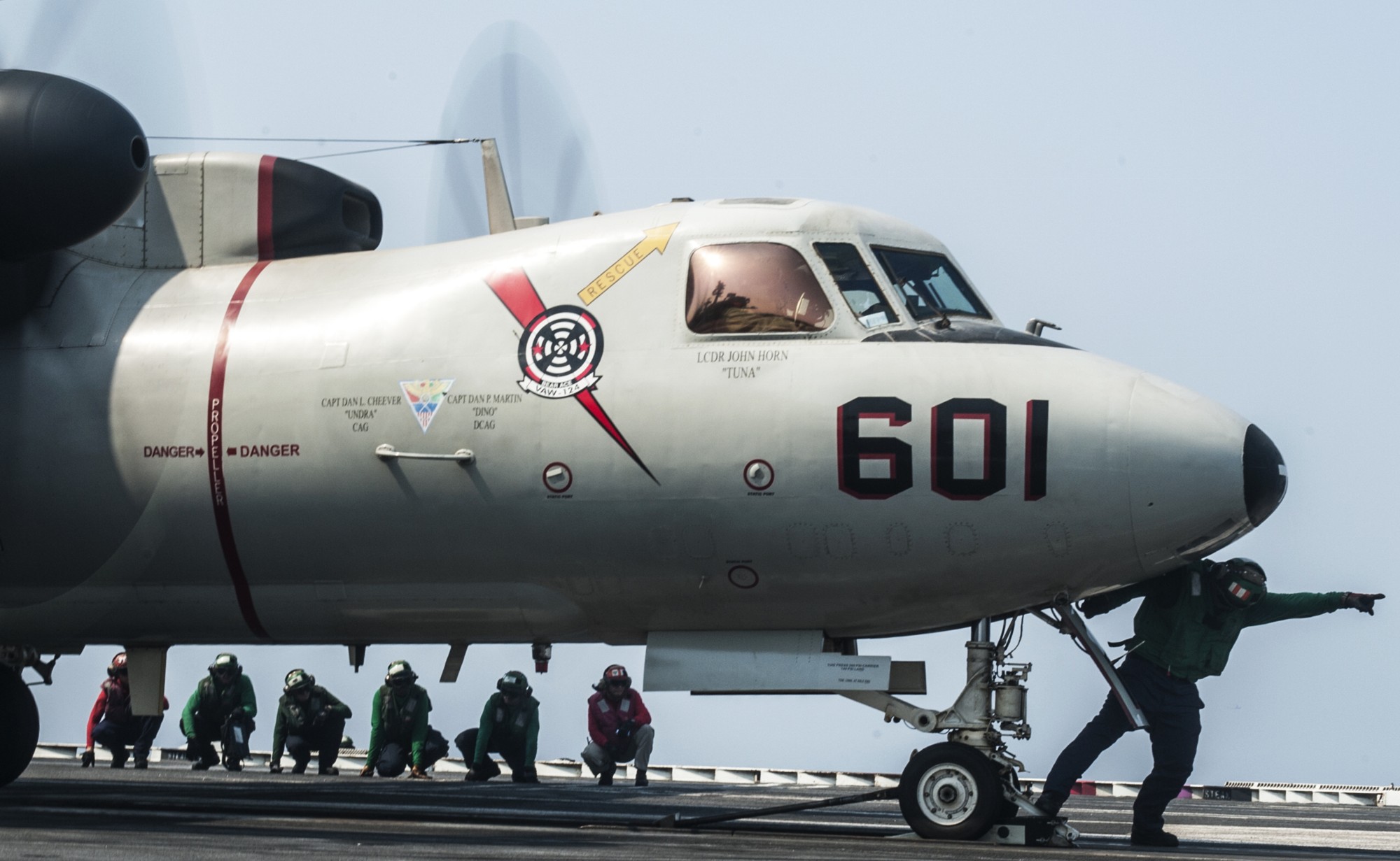 vaw-124 bear aces airborne command control squadron e-2c hawkeye cvn-77 uss george h. w. bush 72