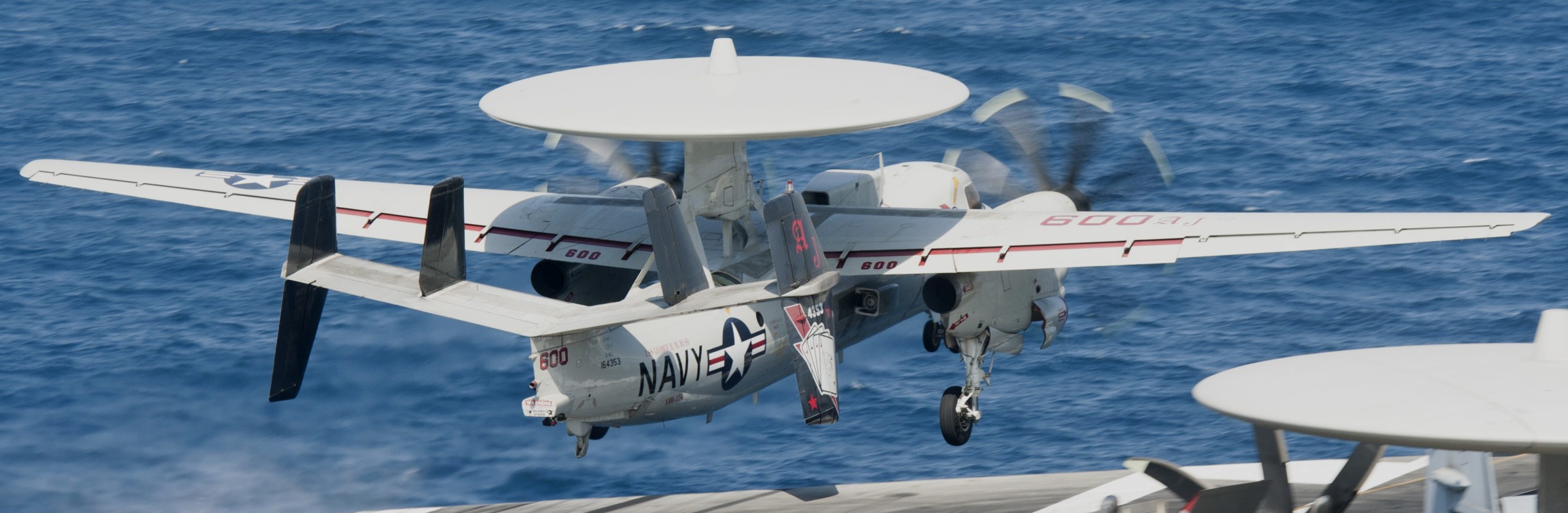 vaw-124 bear aces airborne command control squadron e-2c hawkeye cvn-77 uss george h. w. bush 74