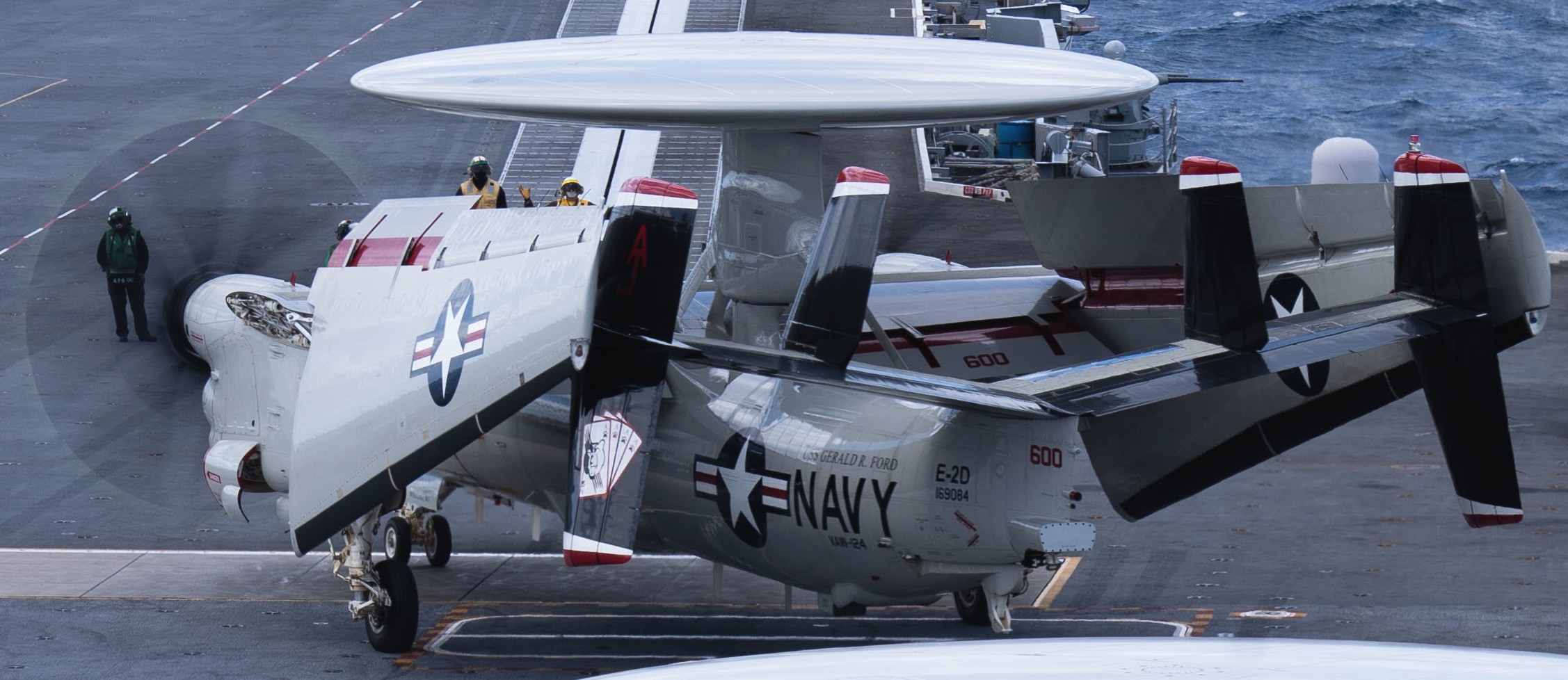 vaw-124 bear aces airborne command control squadron e-2d advanced hawkeye cvn-78 uss gerald r. ford 115