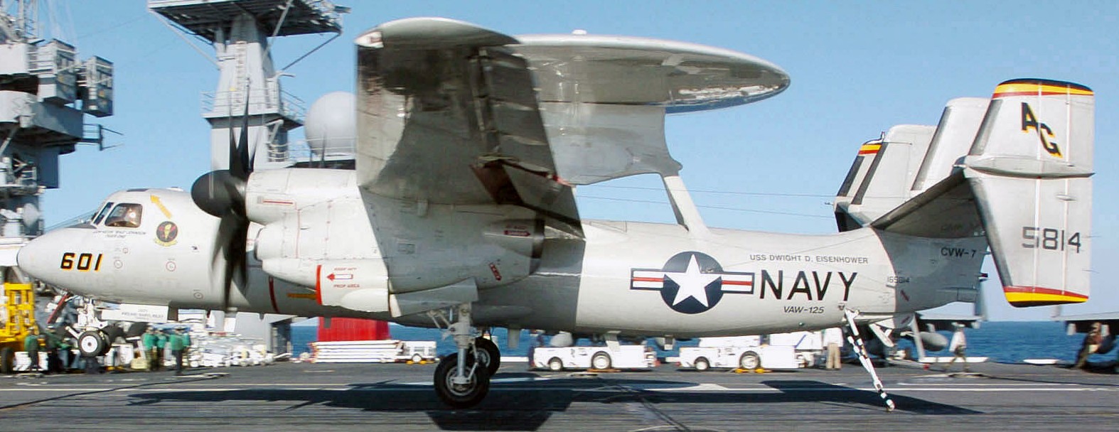 vaw-125 tigertails carrier airborne early warning squadron e-2c hawkeye cvw-7 cvn-69 uss dwight d. eisenhower 28