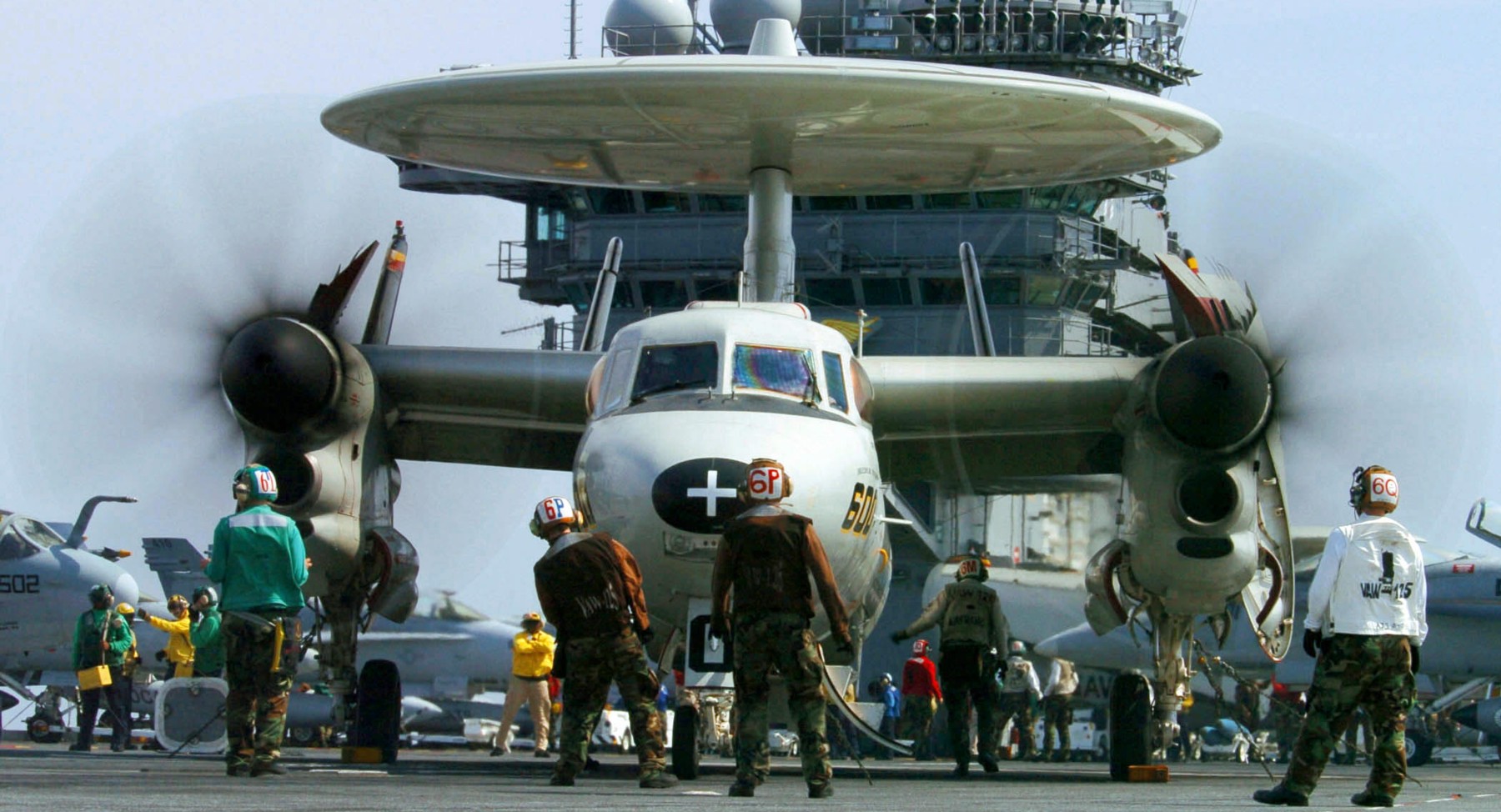 vaw-125 tigertails carrier airborne early warning squadron e-2c hawkeye cvw-7 cvn-69 uss dwight d. eisenhower 30