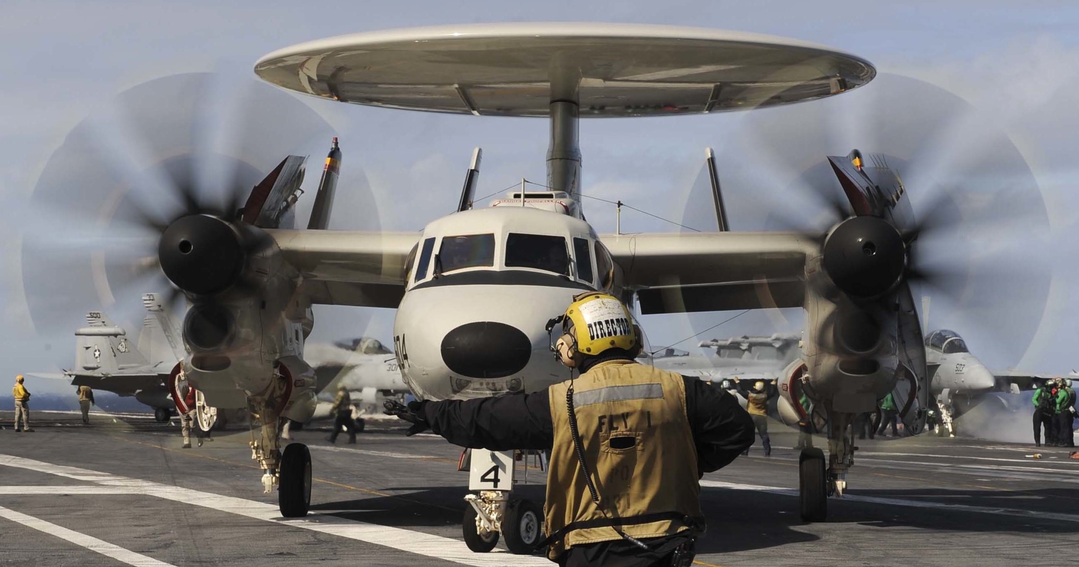 vaw-125 tigertails carrier airborne early warning squadron e-2d advanced hawkeye cvn-71 uss theodore roosevelt 56