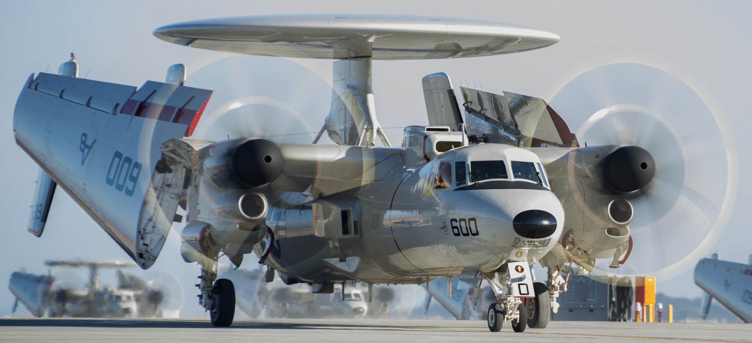 vaw-125 tigertails carrier airborne early warning squadron e-2d advanced hawkeye mcas iwakuni japan 74