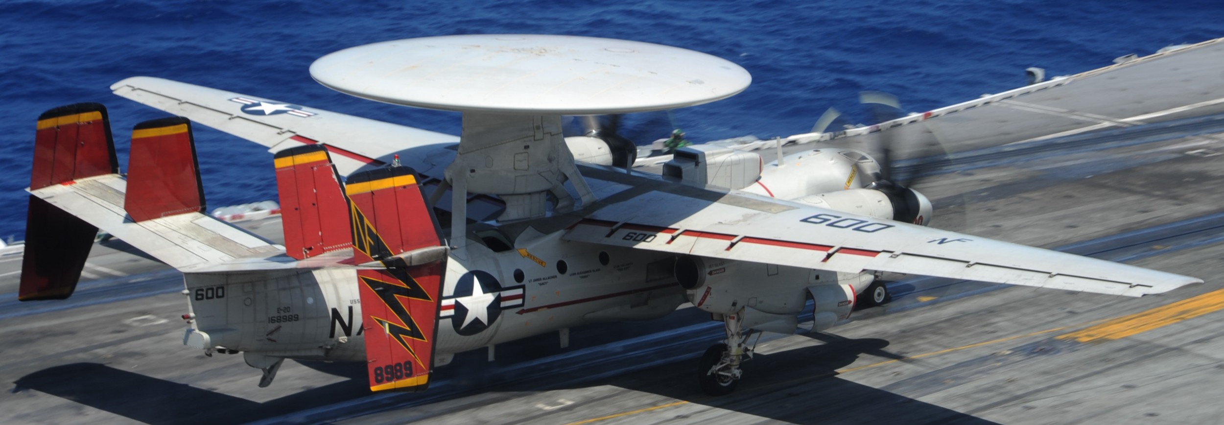 vaw-125 tigertails airborne command control squadron e-2d advanced hawkeye cvw-5 cvn-76 uss ronald reagan 98