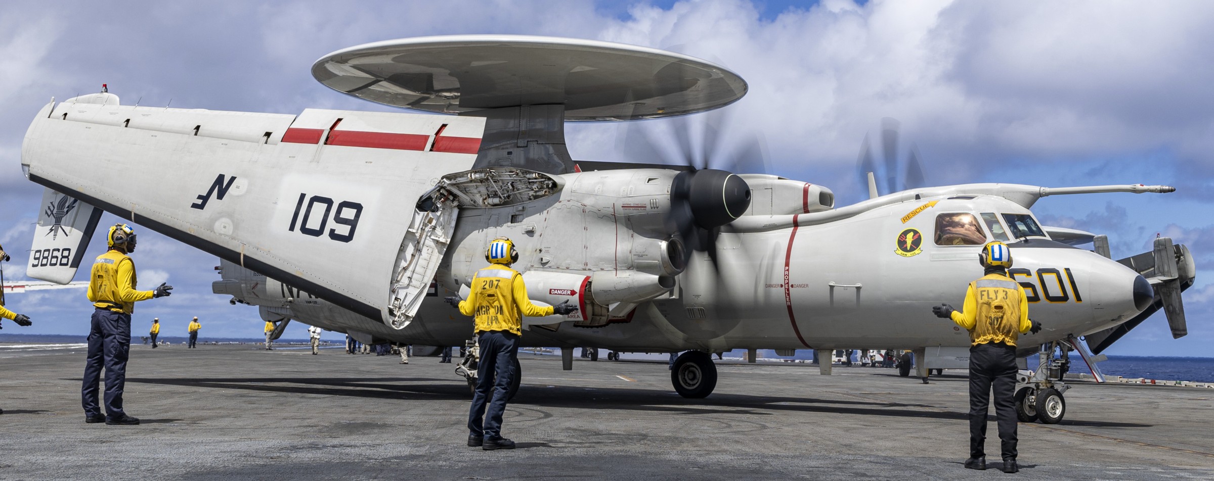 vaw-125 tigertails airborne command control squadron e-2d advanced hawkeye cvw-5 cvn-76 uss ronald reagan 2024 129