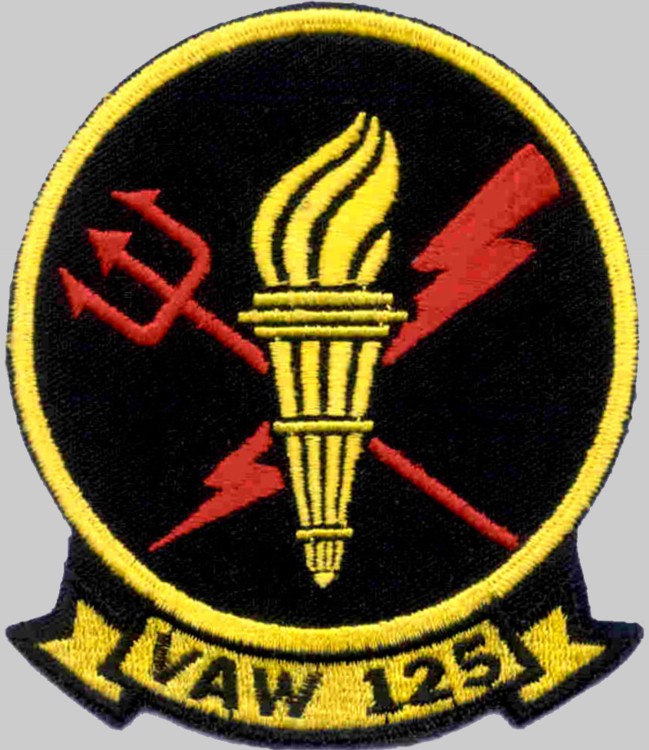 vaw-125 tigertails insignia crest patch badge airborne command control squadron e-2d advanced hawkeye 03p