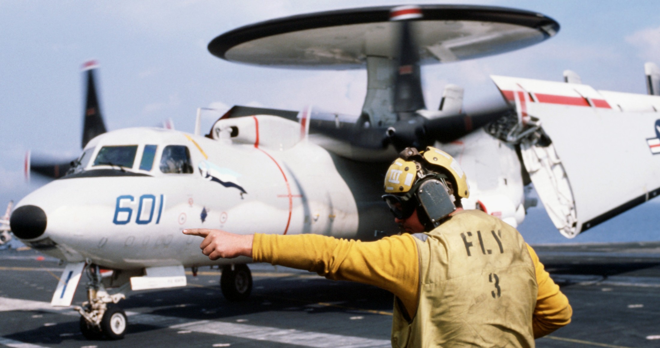 vaw-126 seahawks carrier airborne early warning squadron e-2c hawkeye cvw-3 cv-67 uss john f. kennedy 07