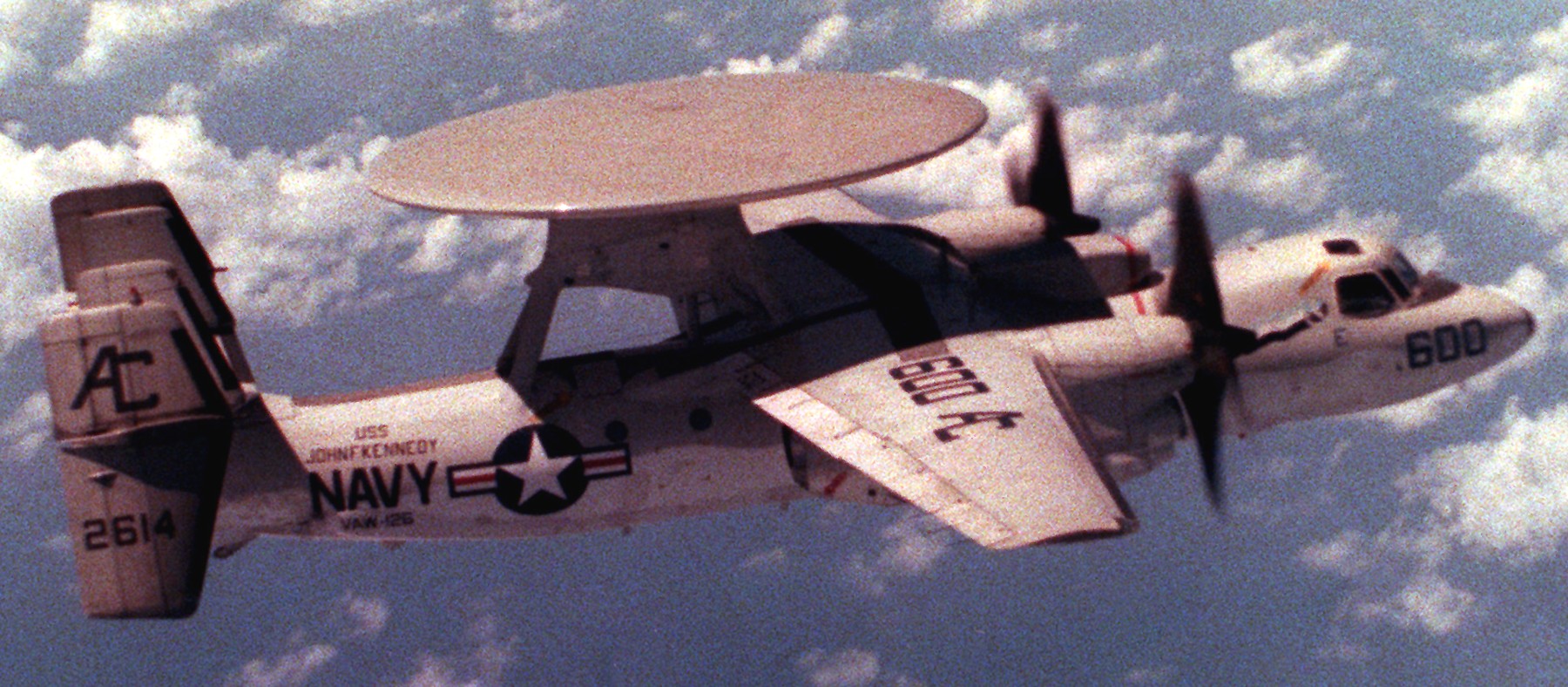 vaw-126 seahawks carrier airborne early warning squadron e-2c hawkeye cvw-3 cv-67 uss john f. kennedy 1990 12