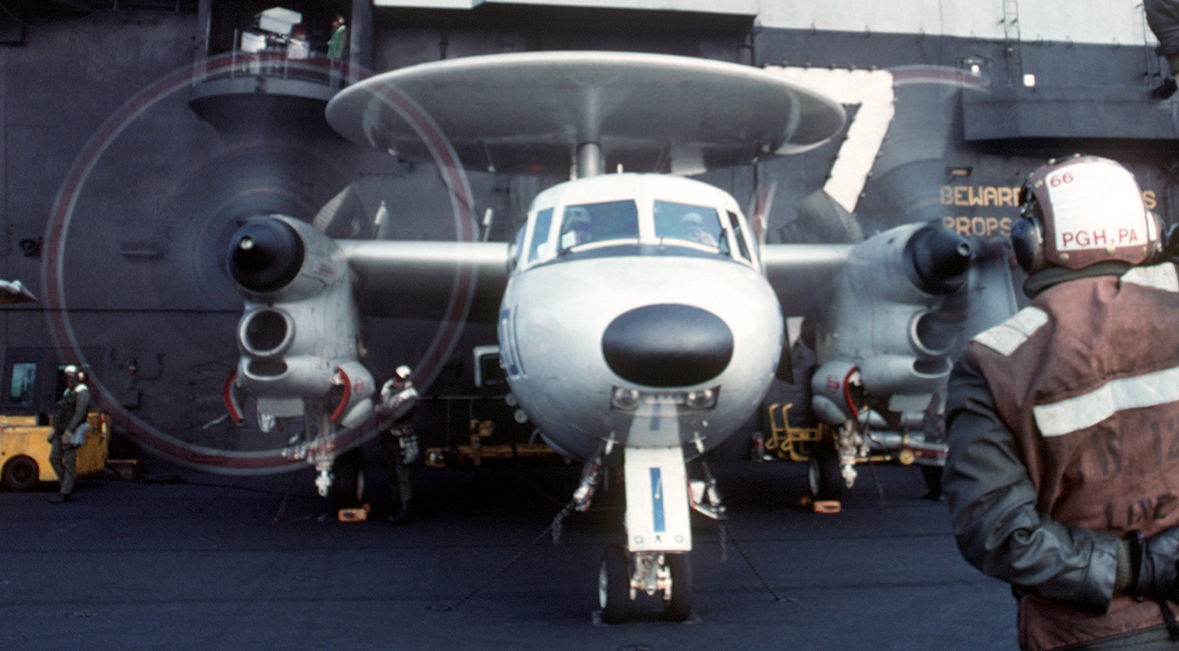 vaw-126 seahawks carrier airborne early warning squadron e-2c hawkeye cvw-3 cv-67 uss john f. kennedy 17