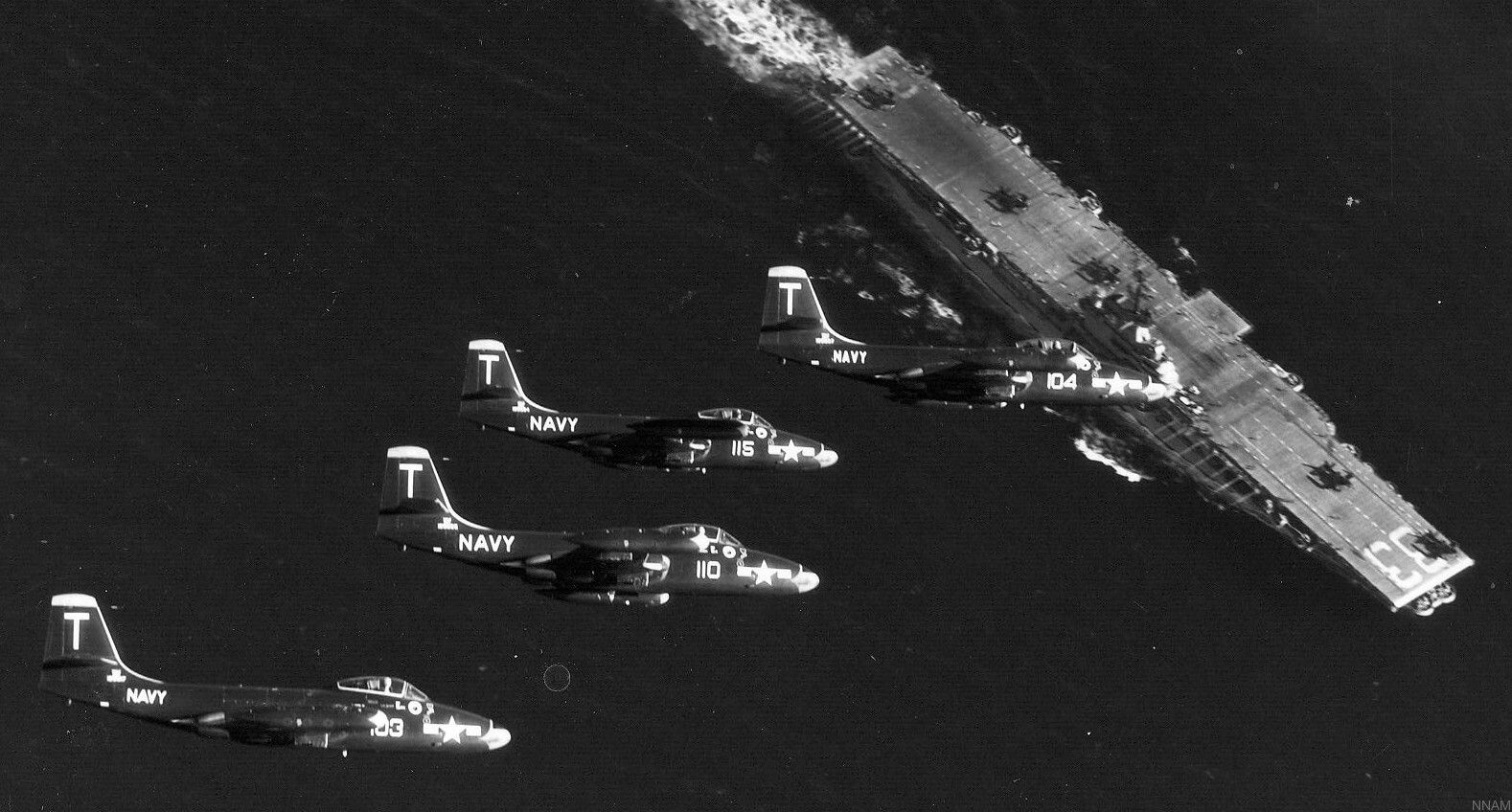 vf-11 red rippers fighter squadron us navy f2h-2 banshee carrier air group cvg-101 uss kearsarge cv-33 09