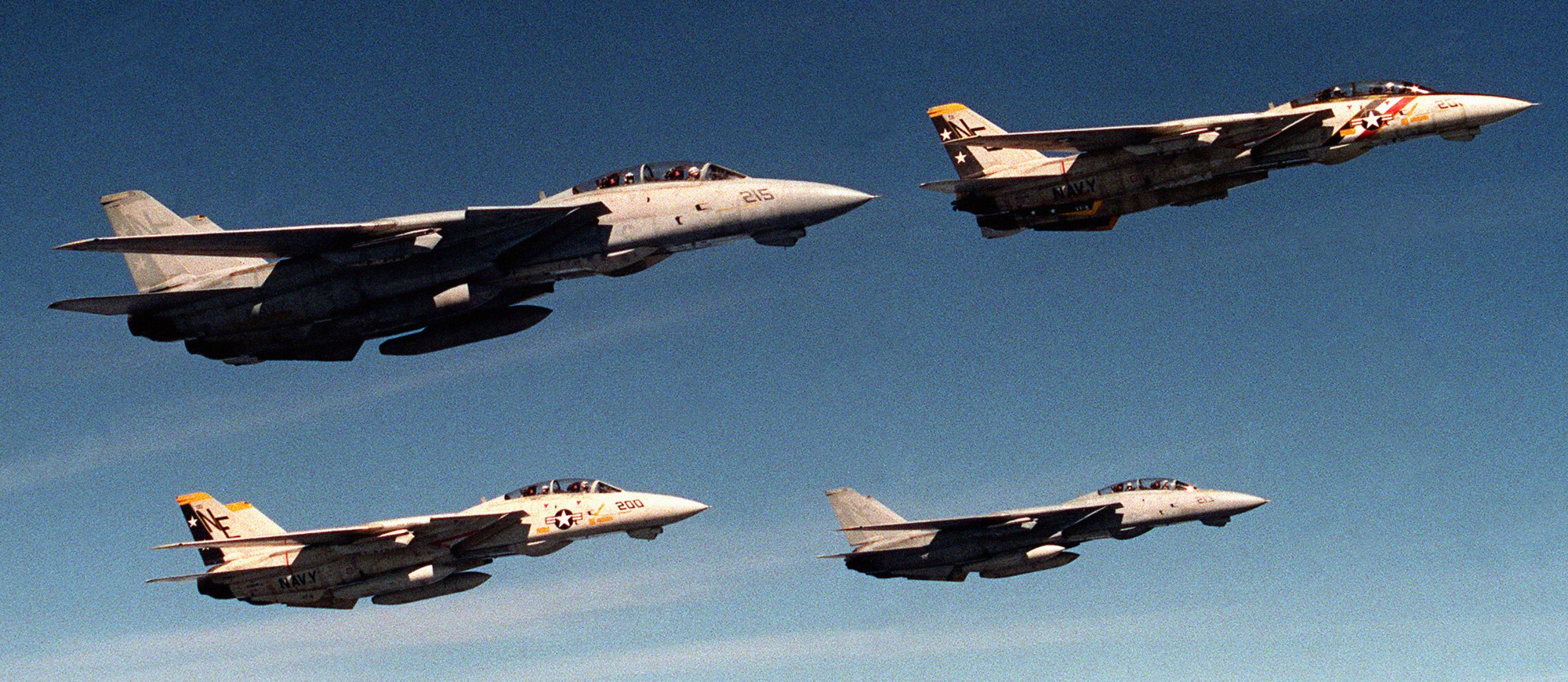 vf-2 bounty hunters fighter squadron fitron f-14a tomcat carrier air wing cvw-2 uss ranger cv-61 13