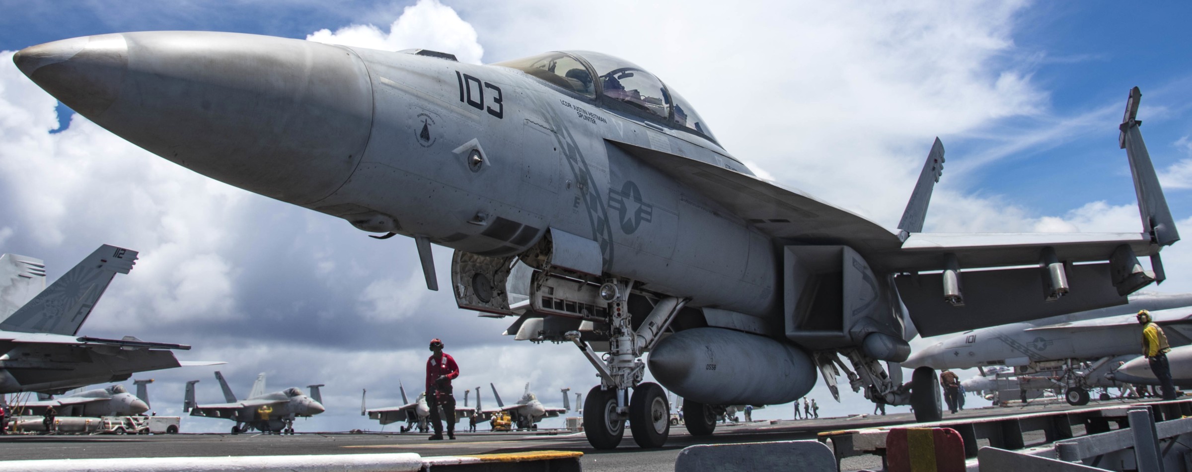 vfa-102 diamondbacks strike fighter squadron f/a-18f super hornet cvw-5 cvn-76 uss ronald reagan 29