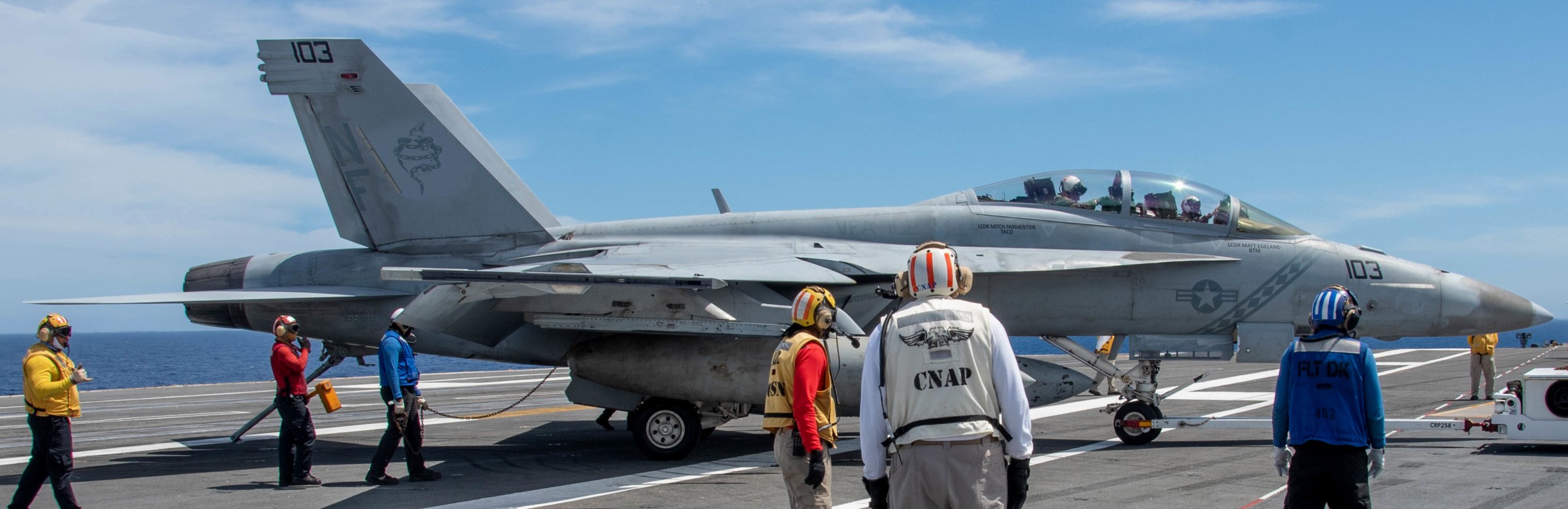 vfa-102 diamondbacks strike fighter squadron f/a-18f super hornet cvw-5 cvn-76 uss ronald reagan 46