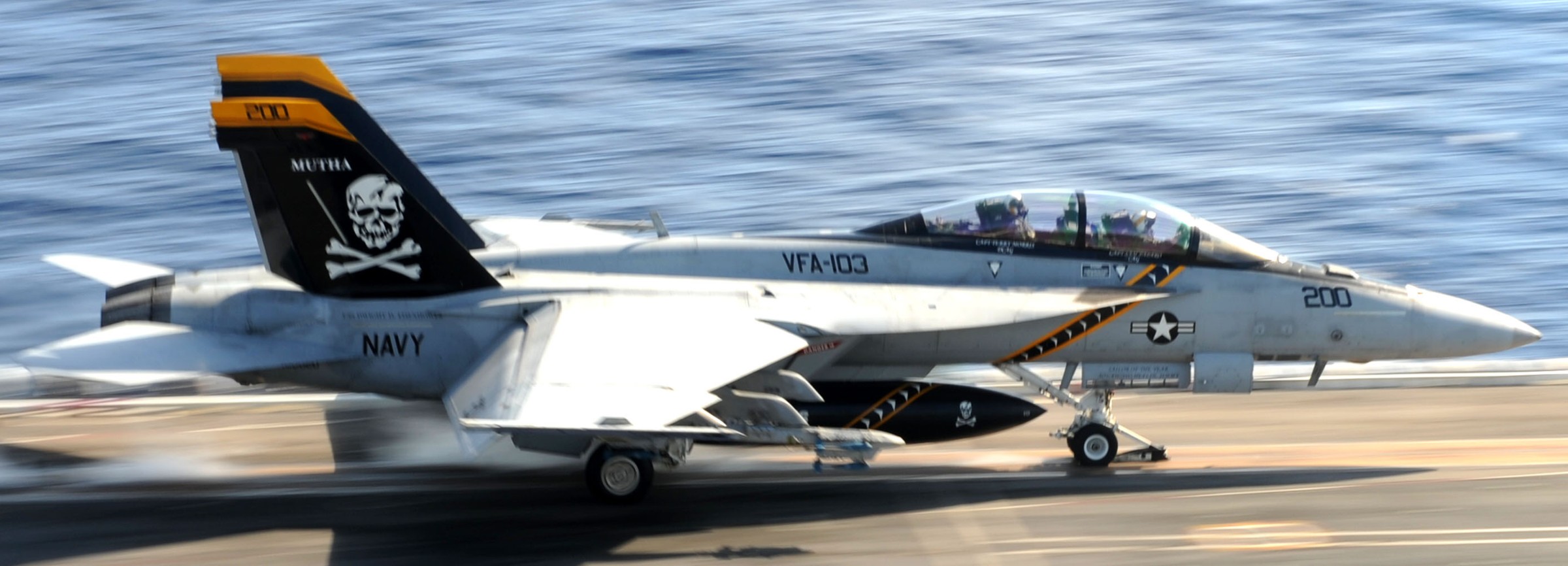 vfa-103 jolly rogers strike fighter squadron f/a-18f super hornet cvw-7 cvn-69 uss dwight d. eisenhower 19