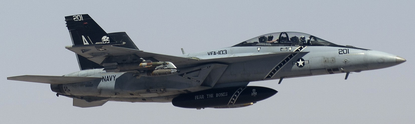 vfa-103 jolly rogers strike fighter squadron f/a-18f super hornet cvw-7 cvn-69 uss dwight d. eisenhower 29