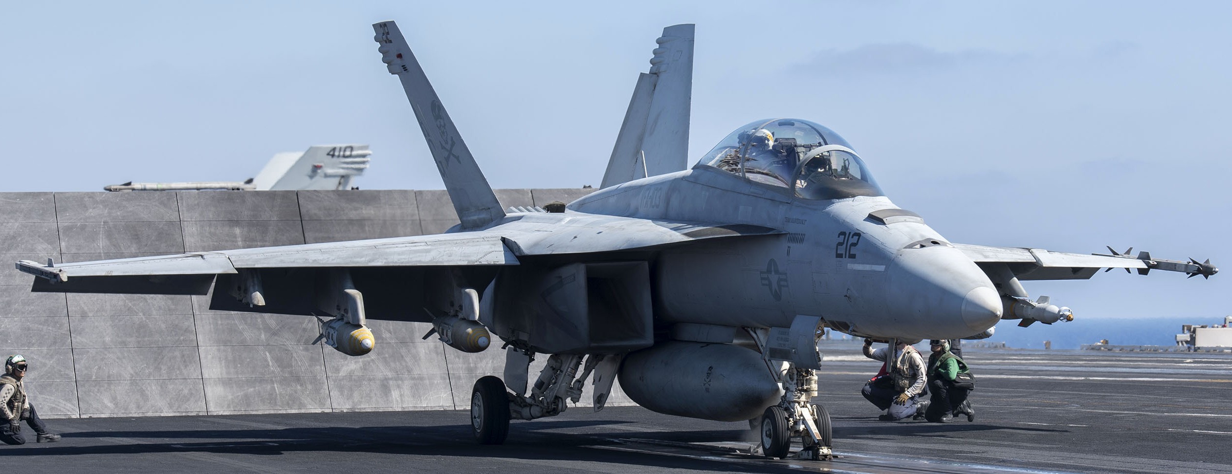 vfa-103 jolly rogers strike fighter squadron f/a-18f super hornet cvw-7 cvn-75 uss harry s. truman 36