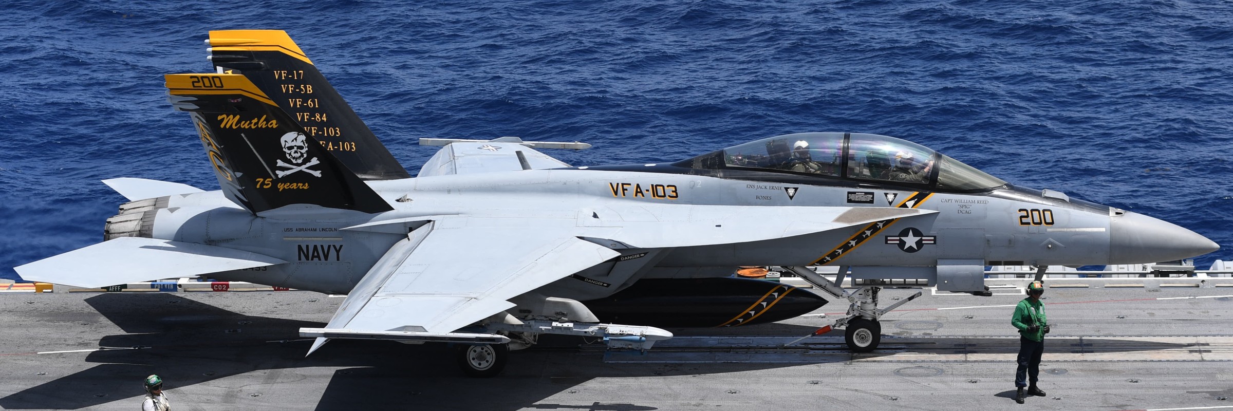 vfa-103 jolly rogers strike fighter squadron f/a-18f super hornet cvw-7 cvn-72 uss abraham lincoln 2018 42