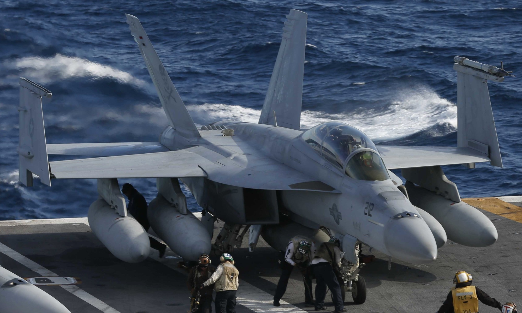 vfa-103 jolly rogers strike fighter squadron f/a-18f super hornet cvw-7 cvn-72 uss abraham lincoln 2019 46