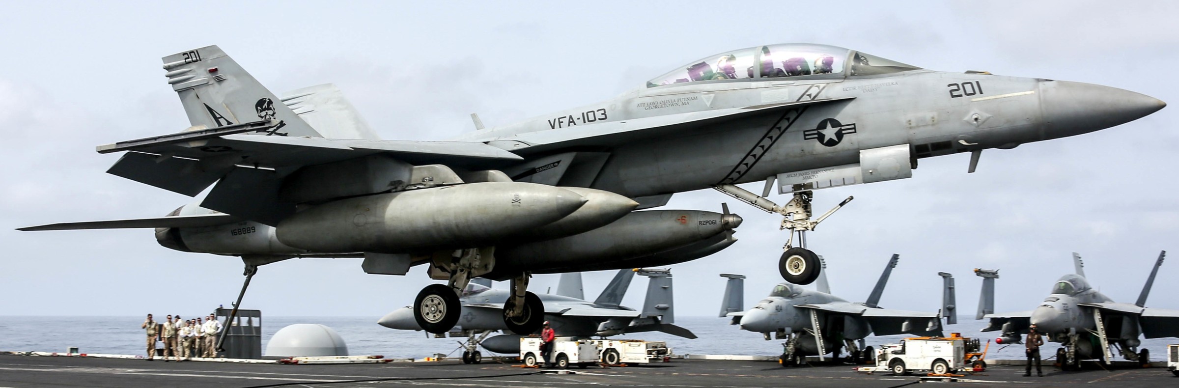 vfa-103 jolly rogers strike fighter squadron f/a-18f super hornet cvw-7 cvn-72 uss abraham lincoln 55