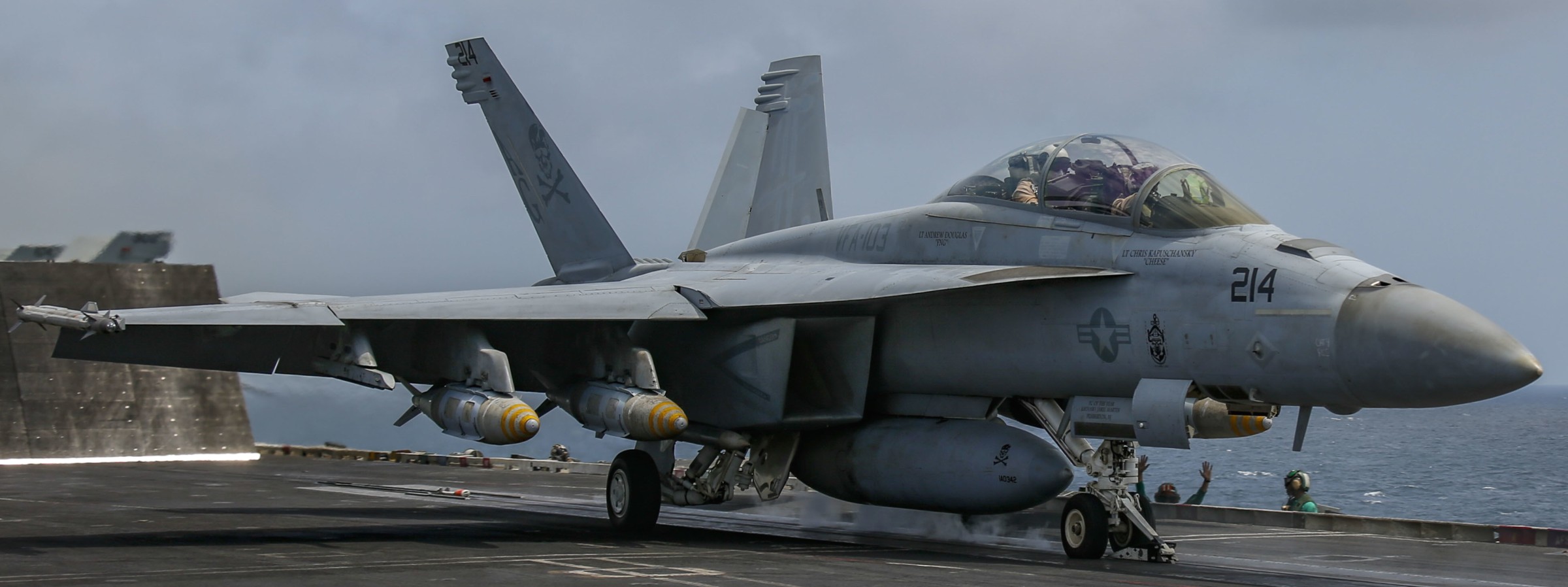 vfa-103 jolly rogers strike fighter squadron f/a-18f super hornet cvw-7 cvn-72 uss abraham lincoln jdam 58