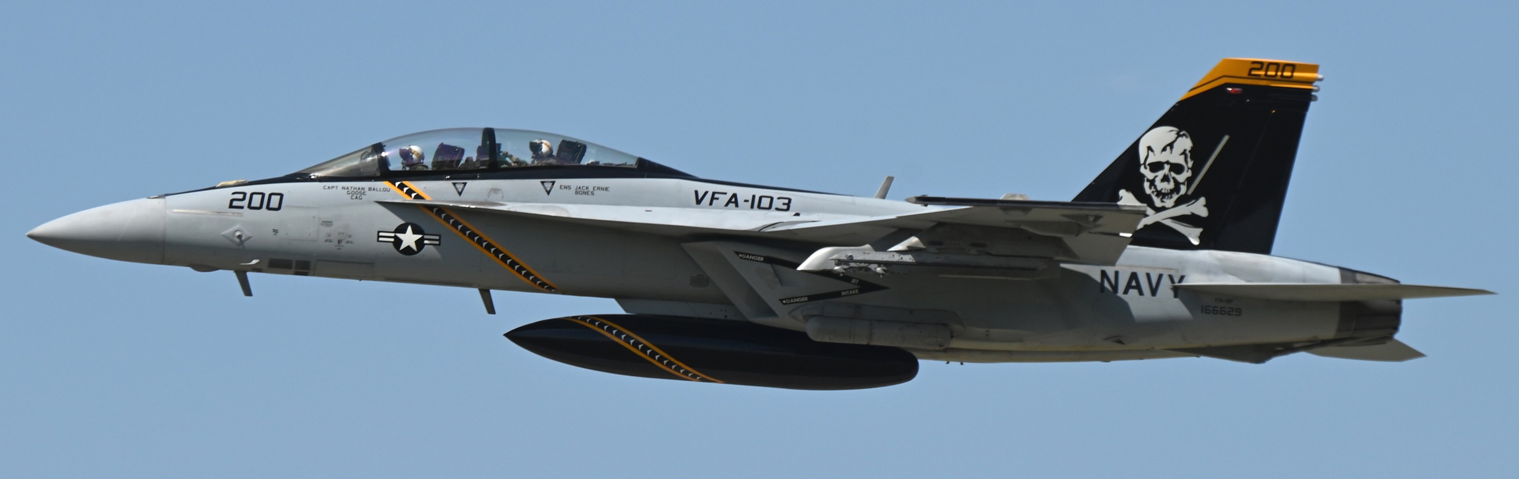 vfa-103 jolly rogers strike fighter squadron f/a-18f super hornet fargo angb north dakota 2021 68