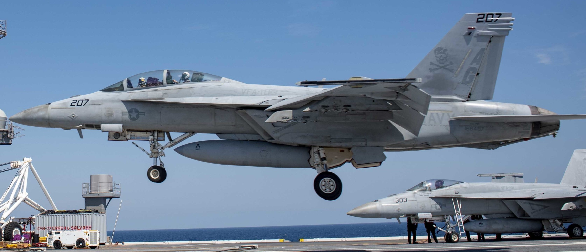 vfa-103 jolly rogers strike fighter squadron f/a-18f super hornet cvw-7 cvn-77 uss george h. w. bush 70