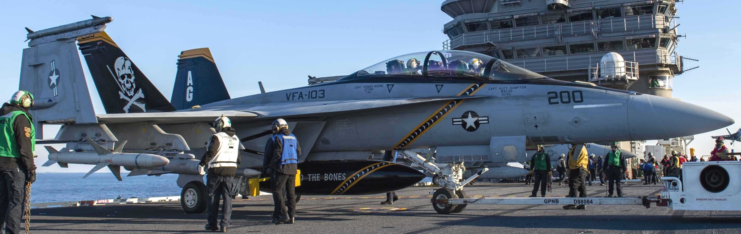 vfa-103 jolly rogers strike fighter squadron f/a-18f super hornet cvw-7 cvn-77 uss george h. w. bush special livery painting 73