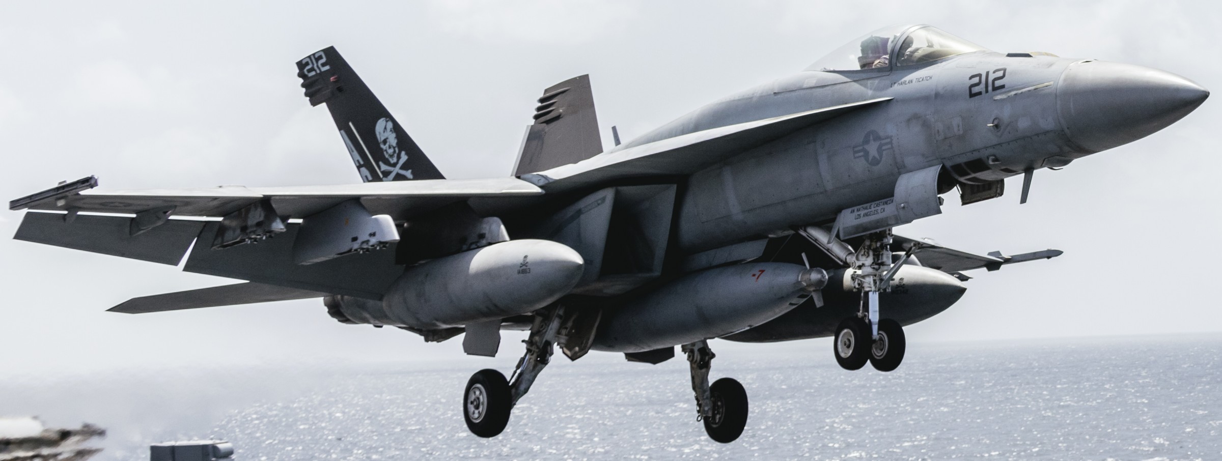 vfa-103 jolly rogers strike fighter squadron f/a-18e super hornet cvw-7 cvn-73 uss george washington 102