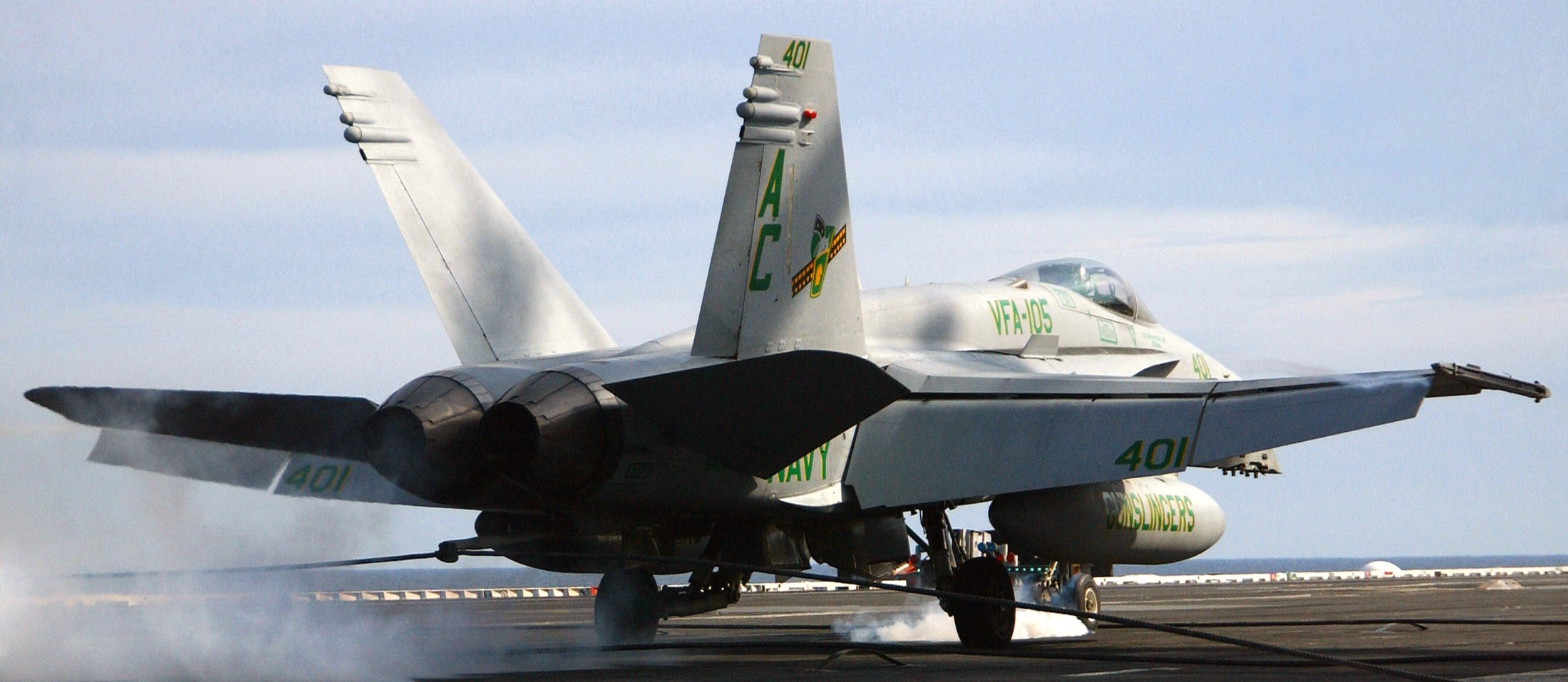 vfa-105 gunslingers strike fighter squadron f/a-18c hornet cvw-3 cvn-75 uss harry s. truman 38