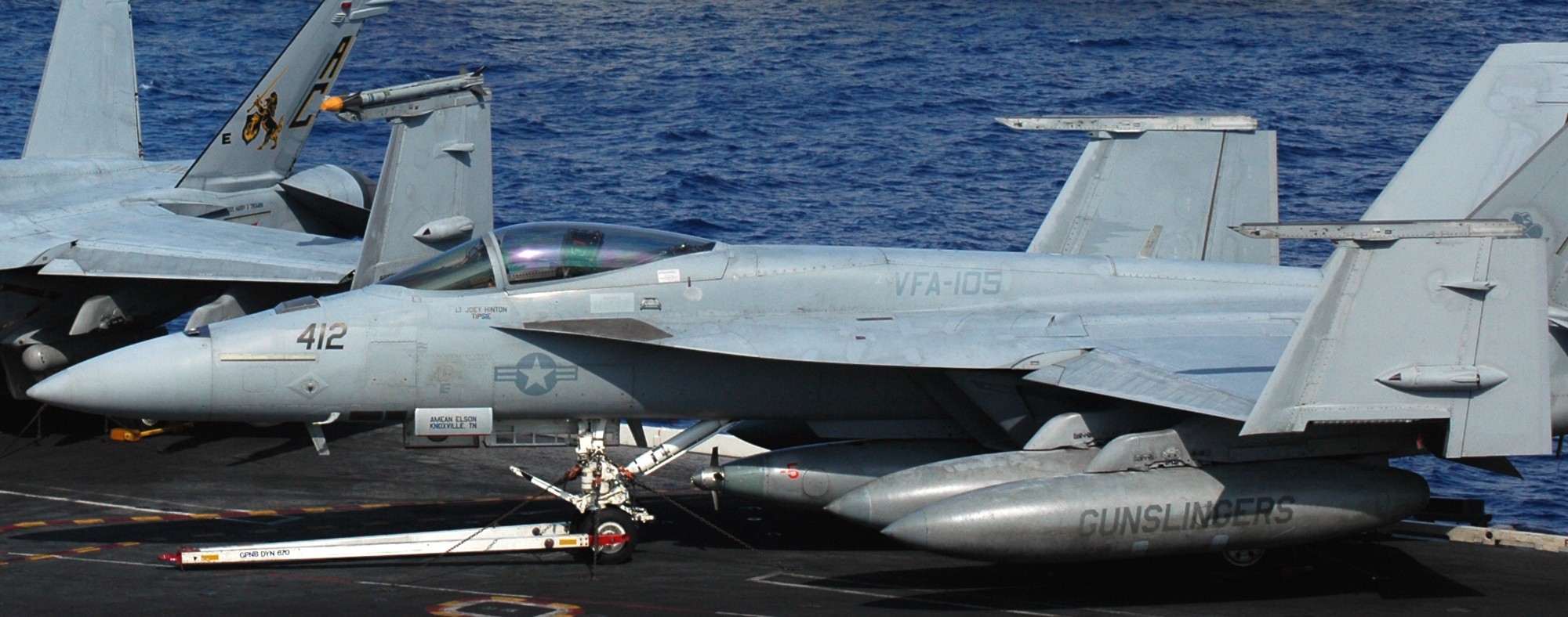 vfa-105 gunslingers strike fighter squadron f/a-18e super hornet cvw-3 cvn-75 uss harry s. truman 2009 46p