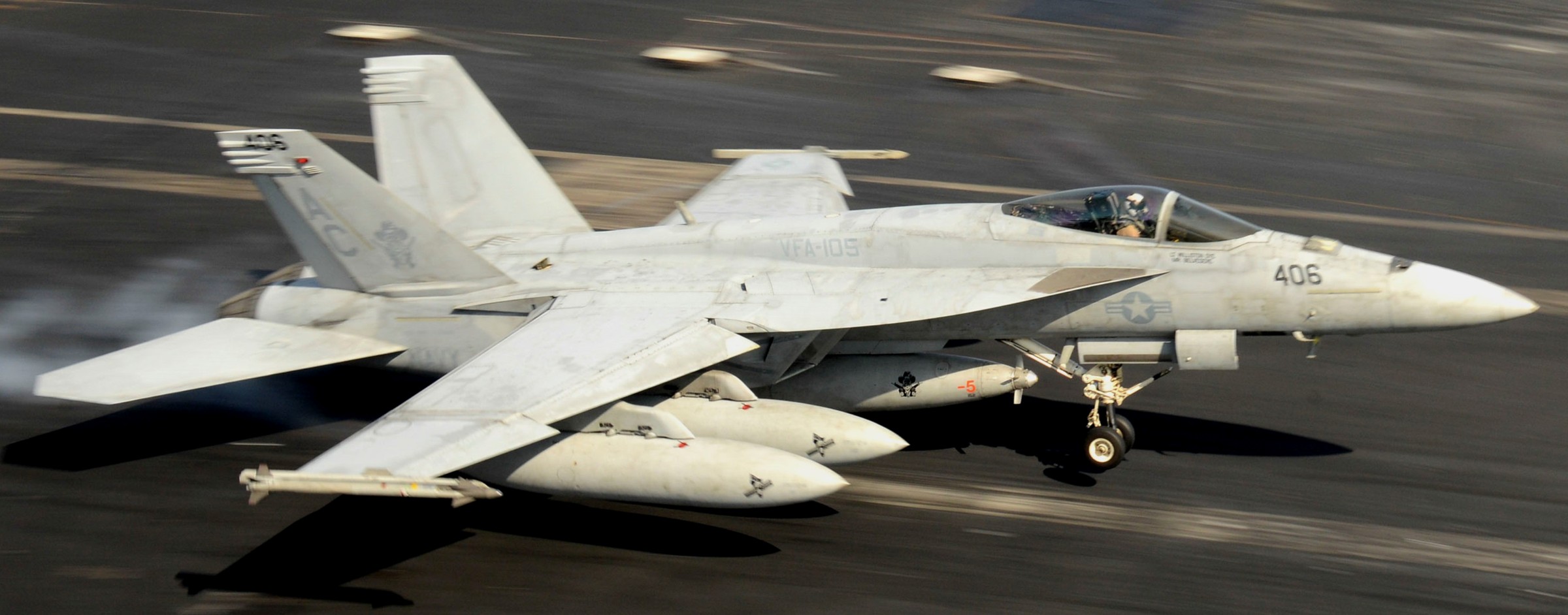 vfa-105 gunslingers strike fighter squadron f/a-18e super hornet cvw-3 cvn-75 uss harry s. truman 65