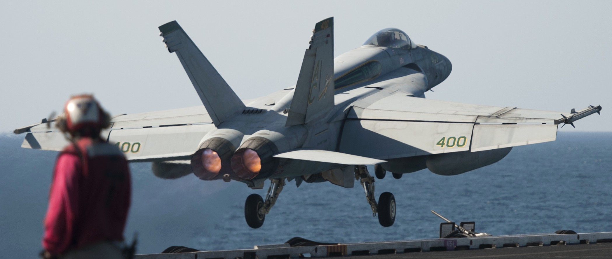 vfa-105 gunslingers strike fighter squadron f/a-18e super hornet cvw-3 cvn-75 uss harry s. truman 66