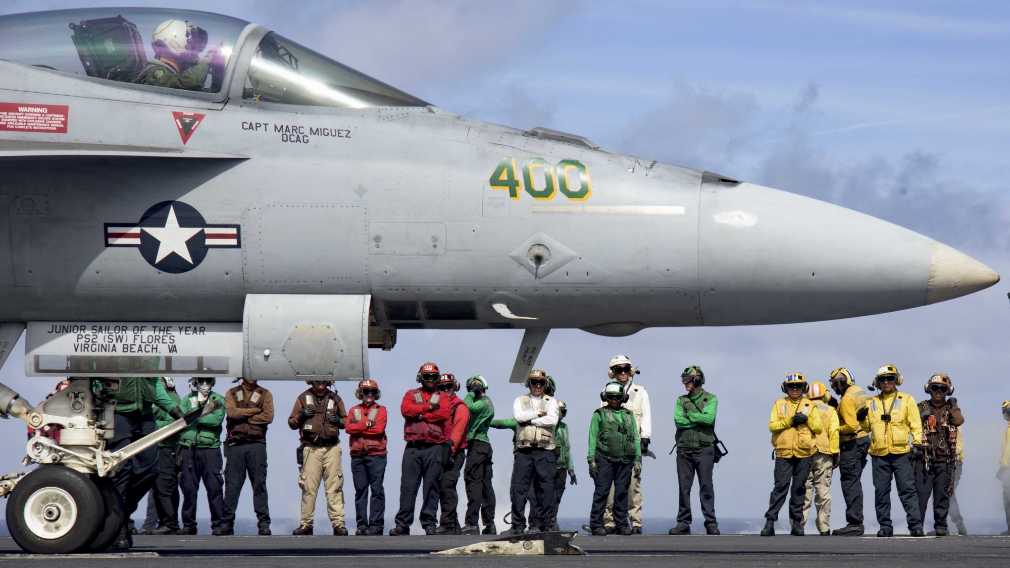 vfa-105 gunslingers strike fighter squadron f/a-18e super hornet cvw-3 cvn-69 uss dwight d. eisenhower 73