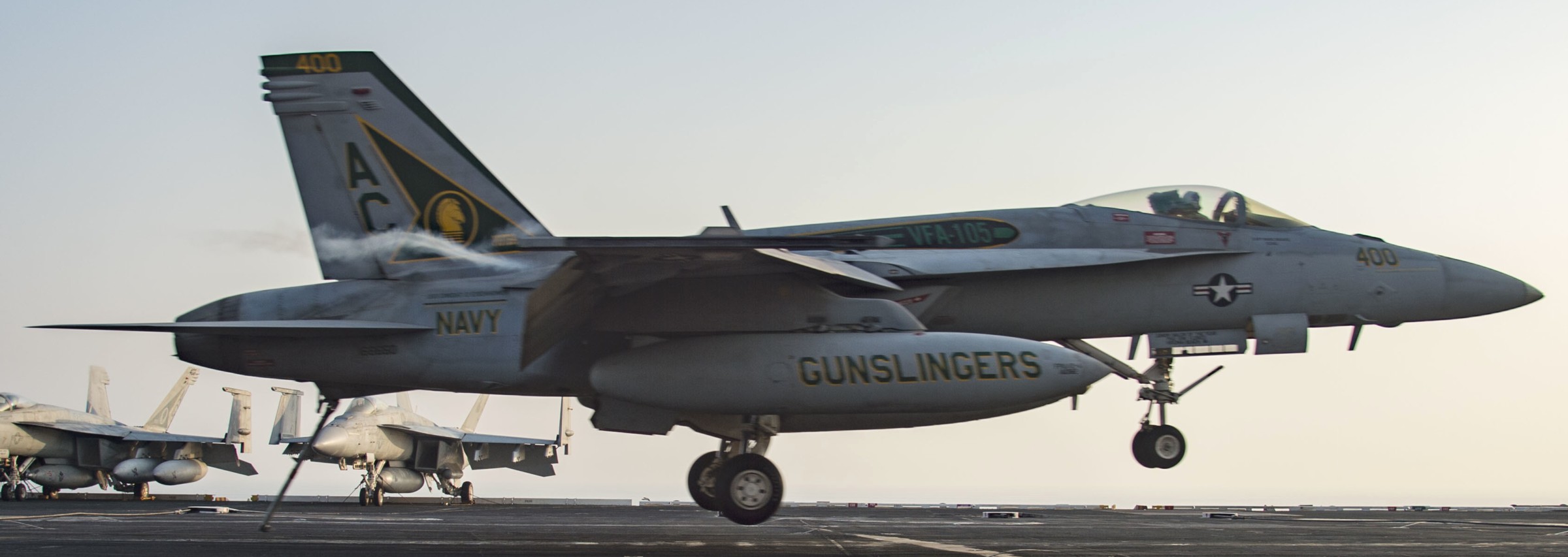 vfa-105 gunslingers strike fighter squadron f/a-18e super hornet cvw-3 cvn-69 uss dwight d. eisenhower 78