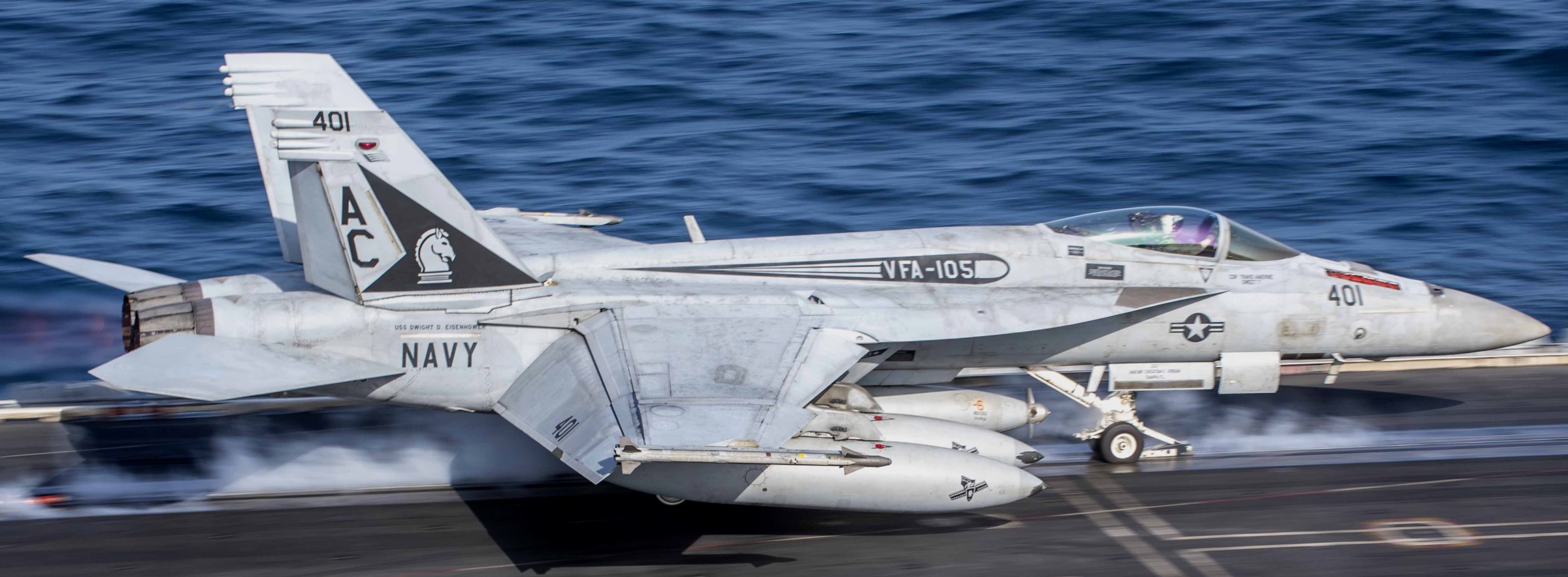 vfa-105 gunslingers strike fighter squadron f/a-18e super hornet cvw-3 cvn-69 uss dwight d. eisenhower 127