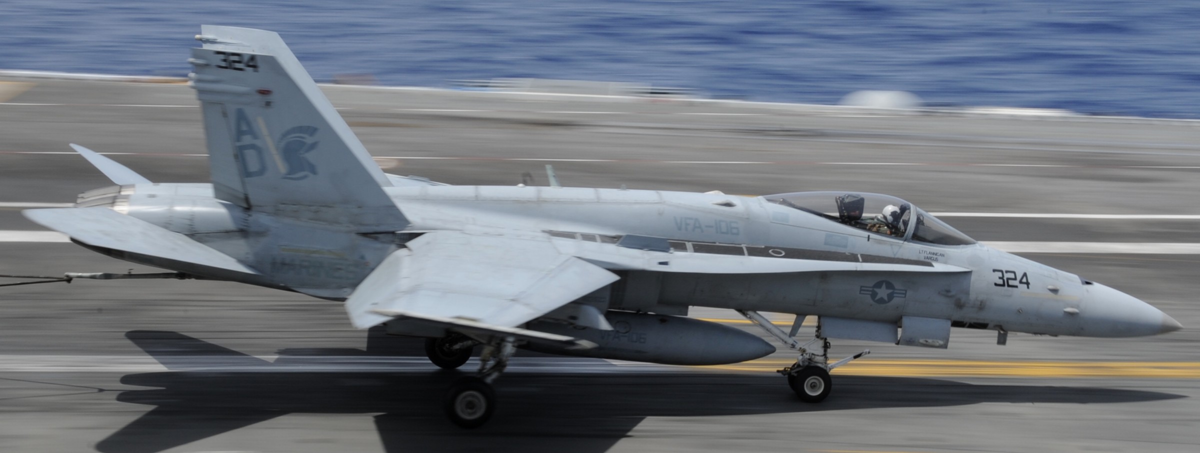 vfa-106 gladiators strike fighter squadron f/a-18c hornet cvn-77 uss george h. w. bush 2013 115