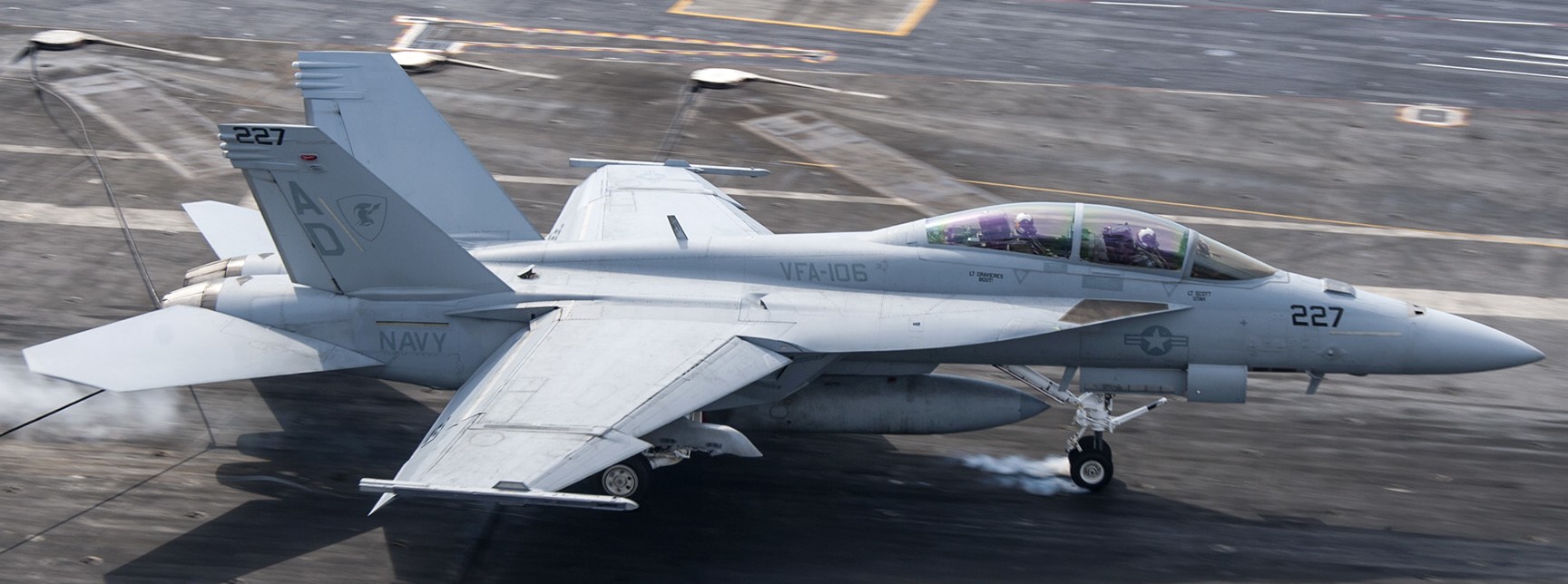 vfa-106 gladiators strike fighter squadron f/a-18f super hornet cvn-75 uss harry s. truman 2015 120